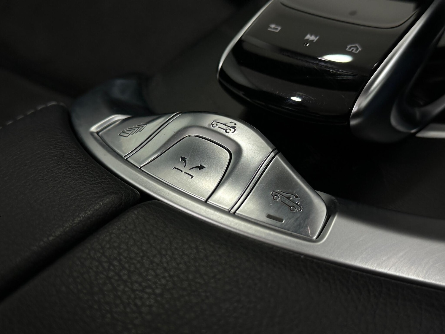 Used Mercedes-Benz C Class 2019 for sale - 76878556: Photo 21