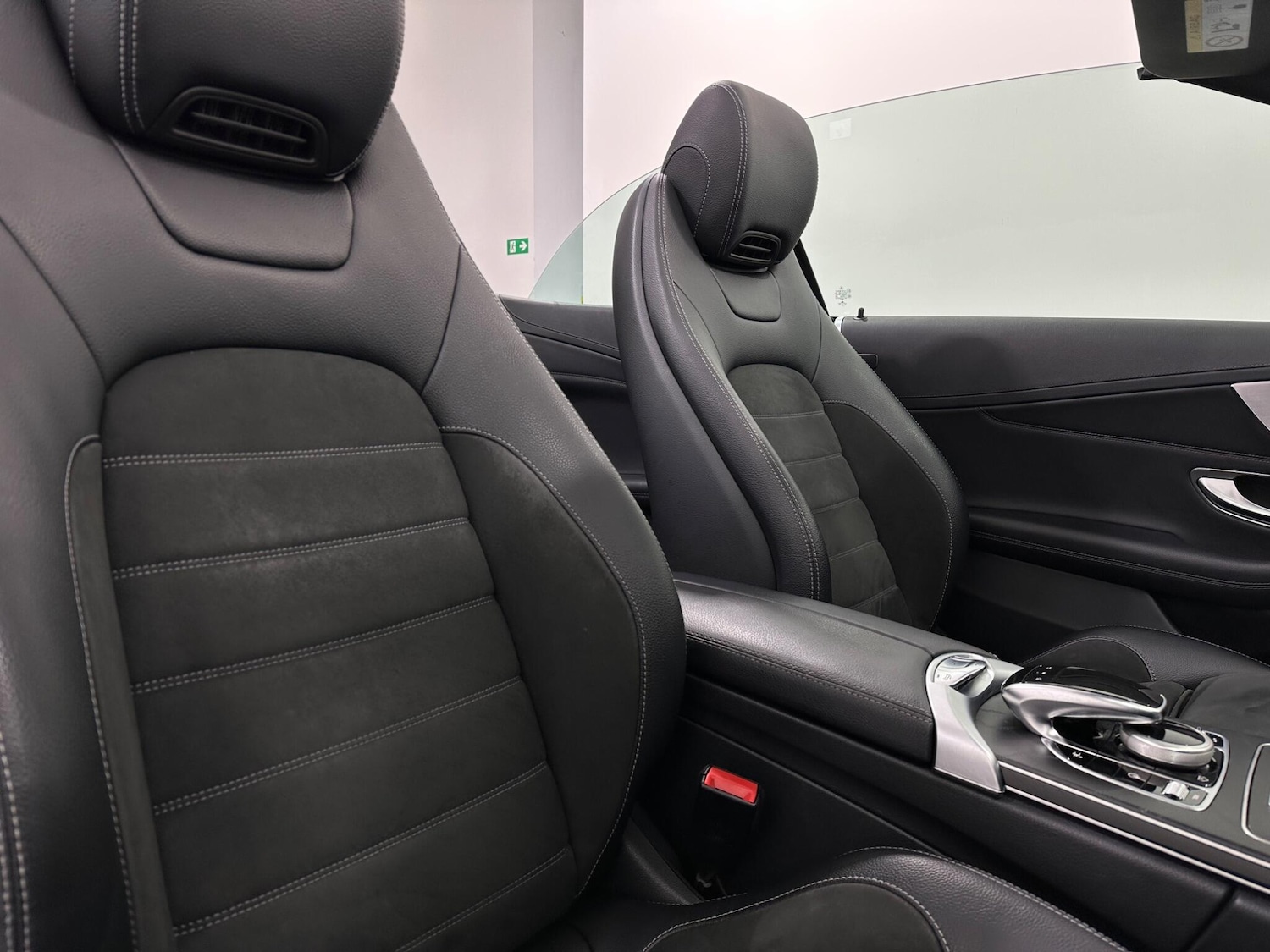 Used Mercedes-Benz C Class 2019 for sale - 76878556: Photo 34