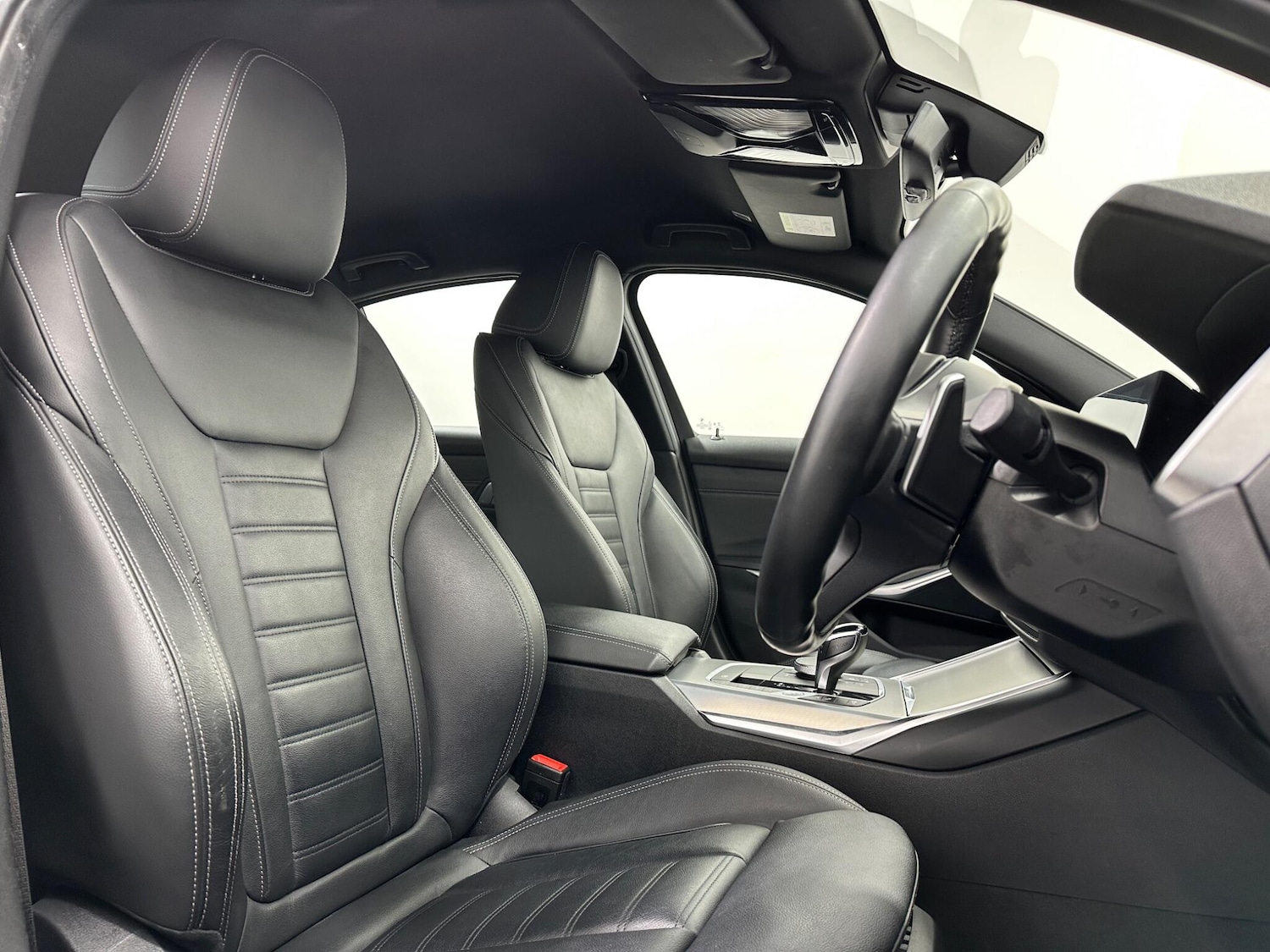 Used BMW 3 Series 2021 for sale - 76878592: Photo 32