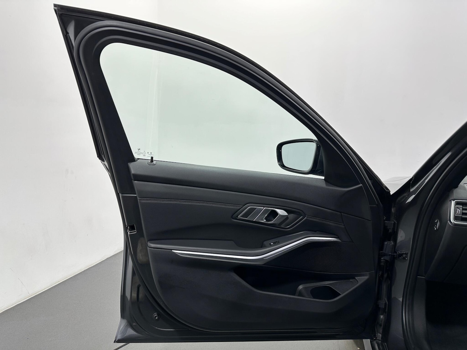 Used BMW 3 Series 2021 for sale - 76878592: Photo 37