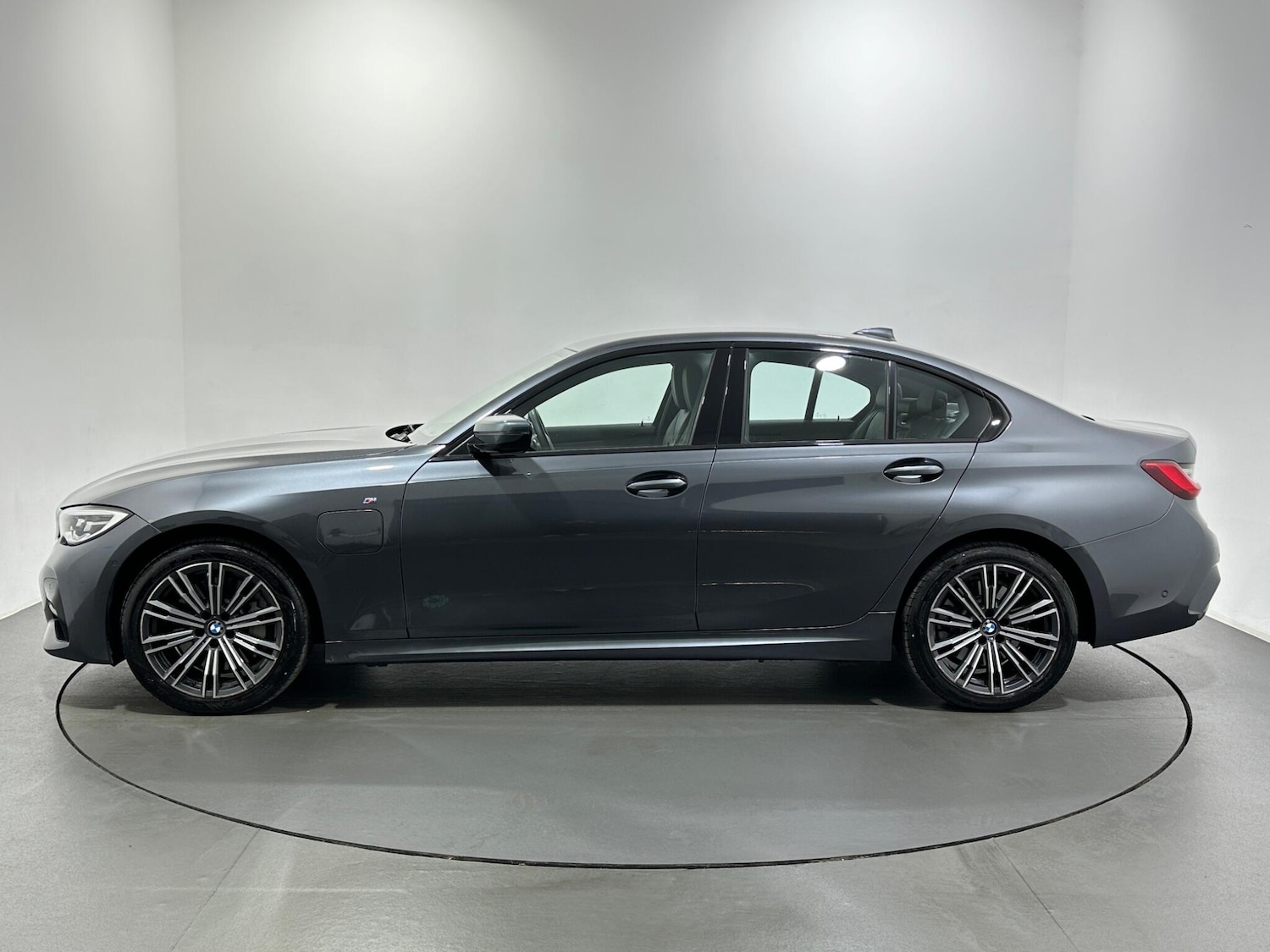 Used BMW 3 Series 2021 for sale - 76878592: Photo 5