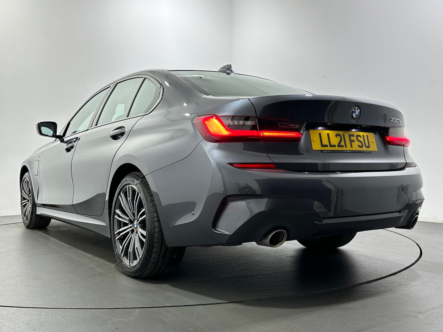 Used BMW 3 Series 2021 for sale - 76878592: Photo 50