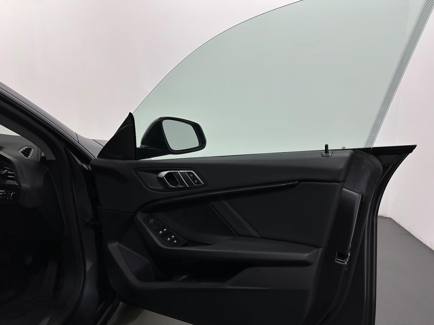 Used BMW 2 Series 2021 for sale - 77109687: Photo 32