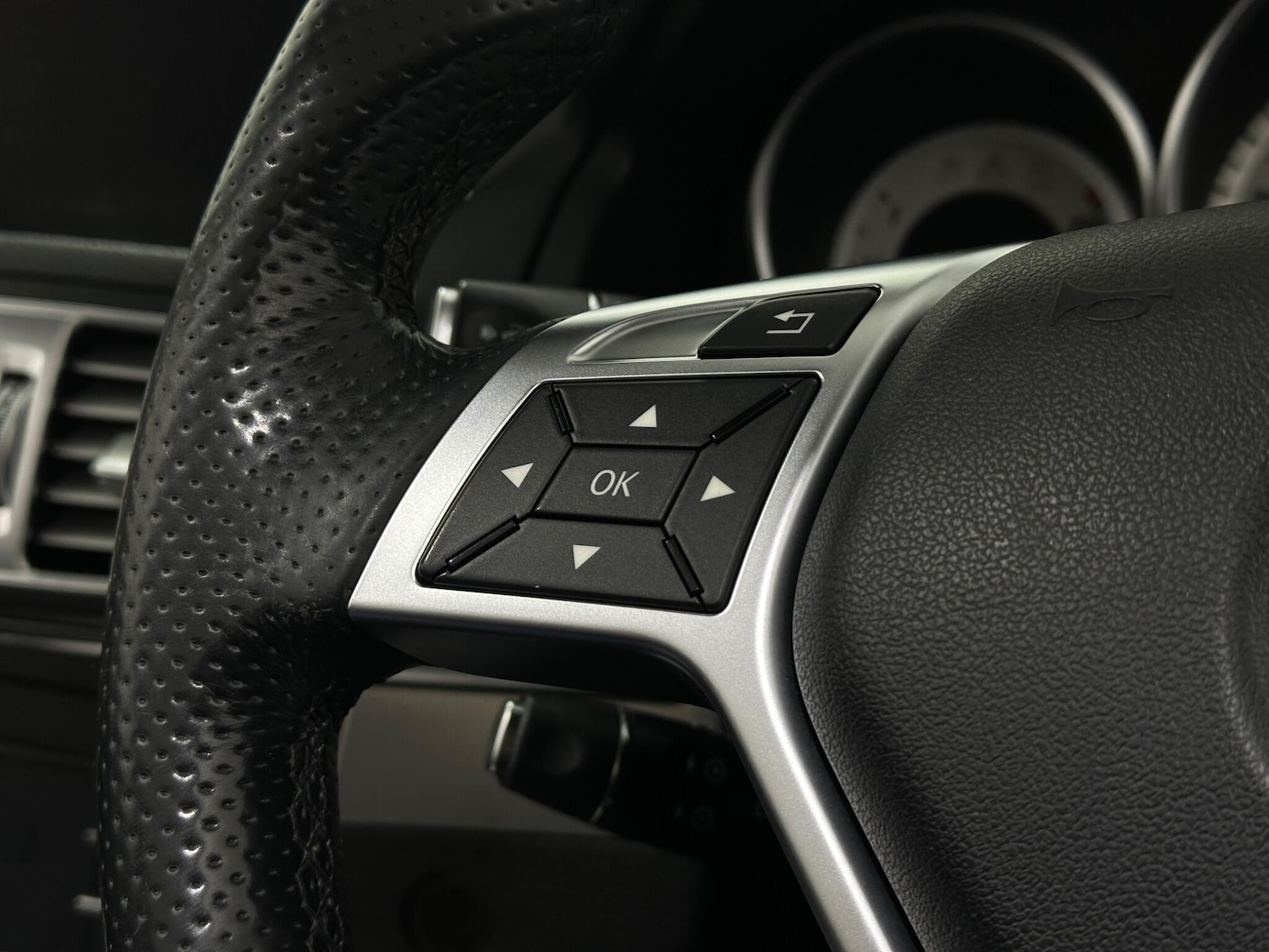 Used Mercedes-Benz E Class 2016 for sale - 76878965: Photo 13