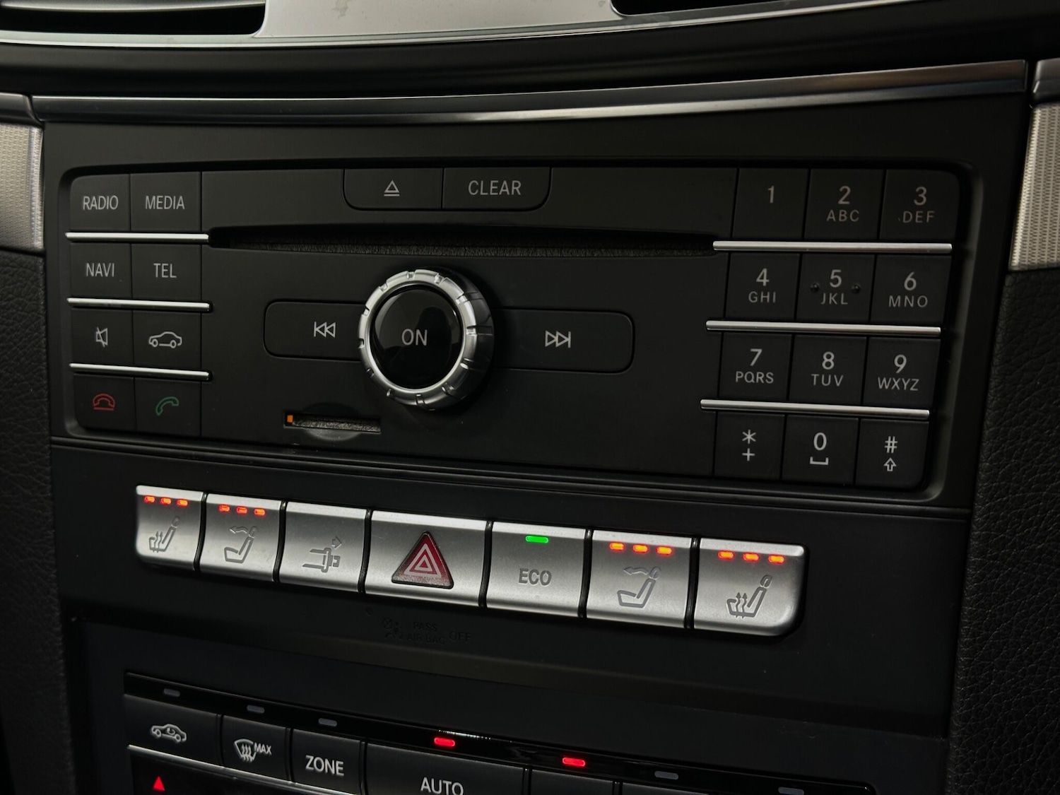 Used Mercedes-Benz E Class 2016 for sale - 76878965: Photo 22