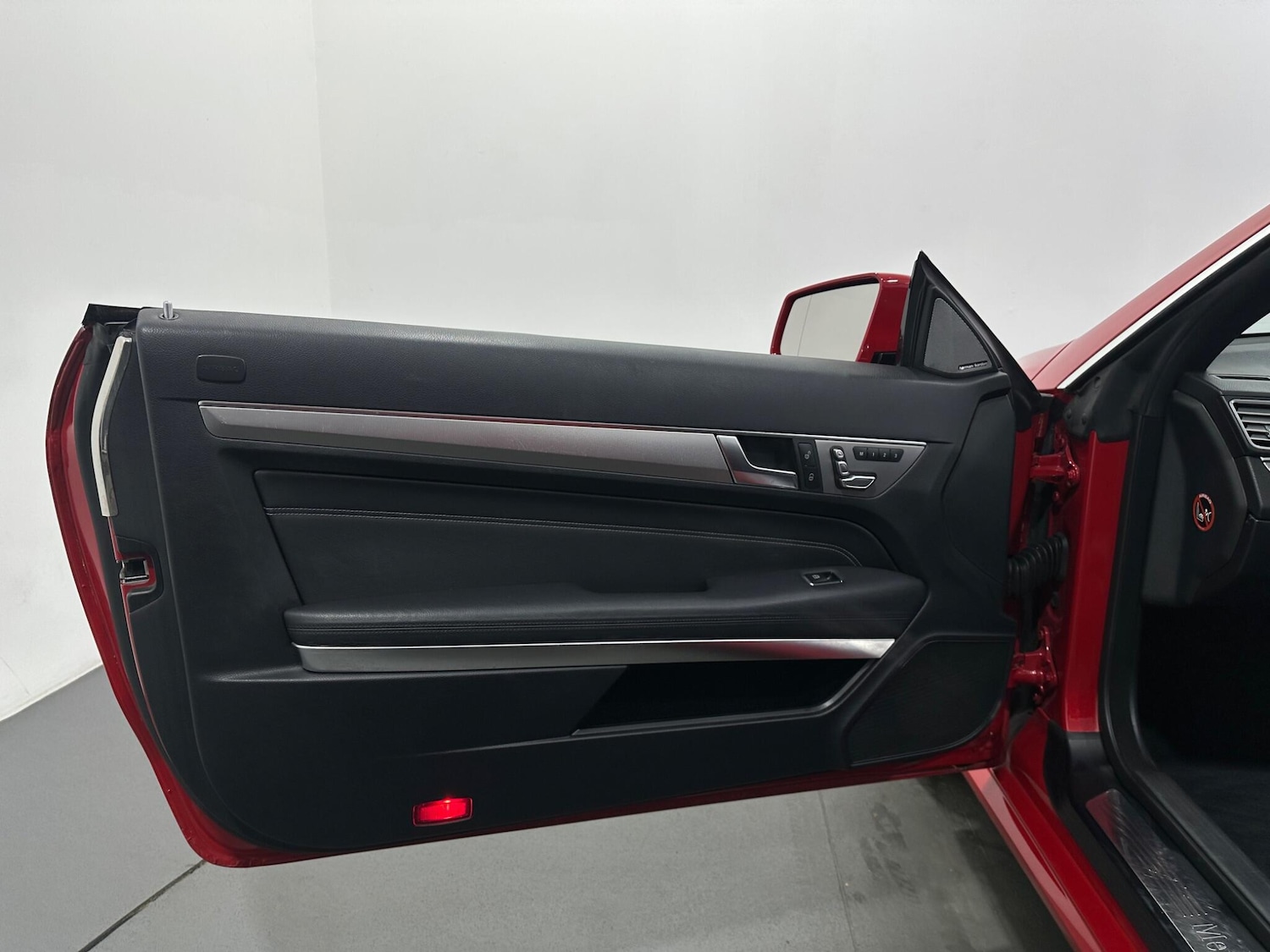 Used Mercedes-Benz E Class 2016 for sale - 76878965: Photo 37