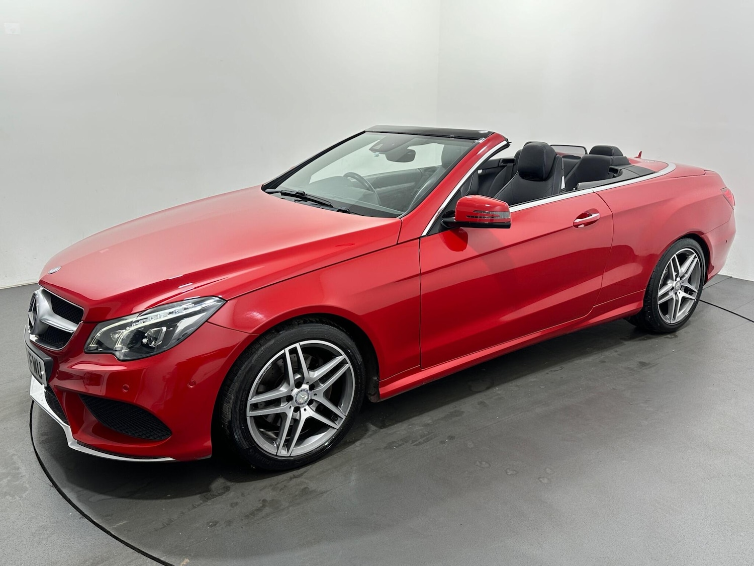 Used Mercedes-Benz E Class 2016 for sale - 76878965: Photo 47