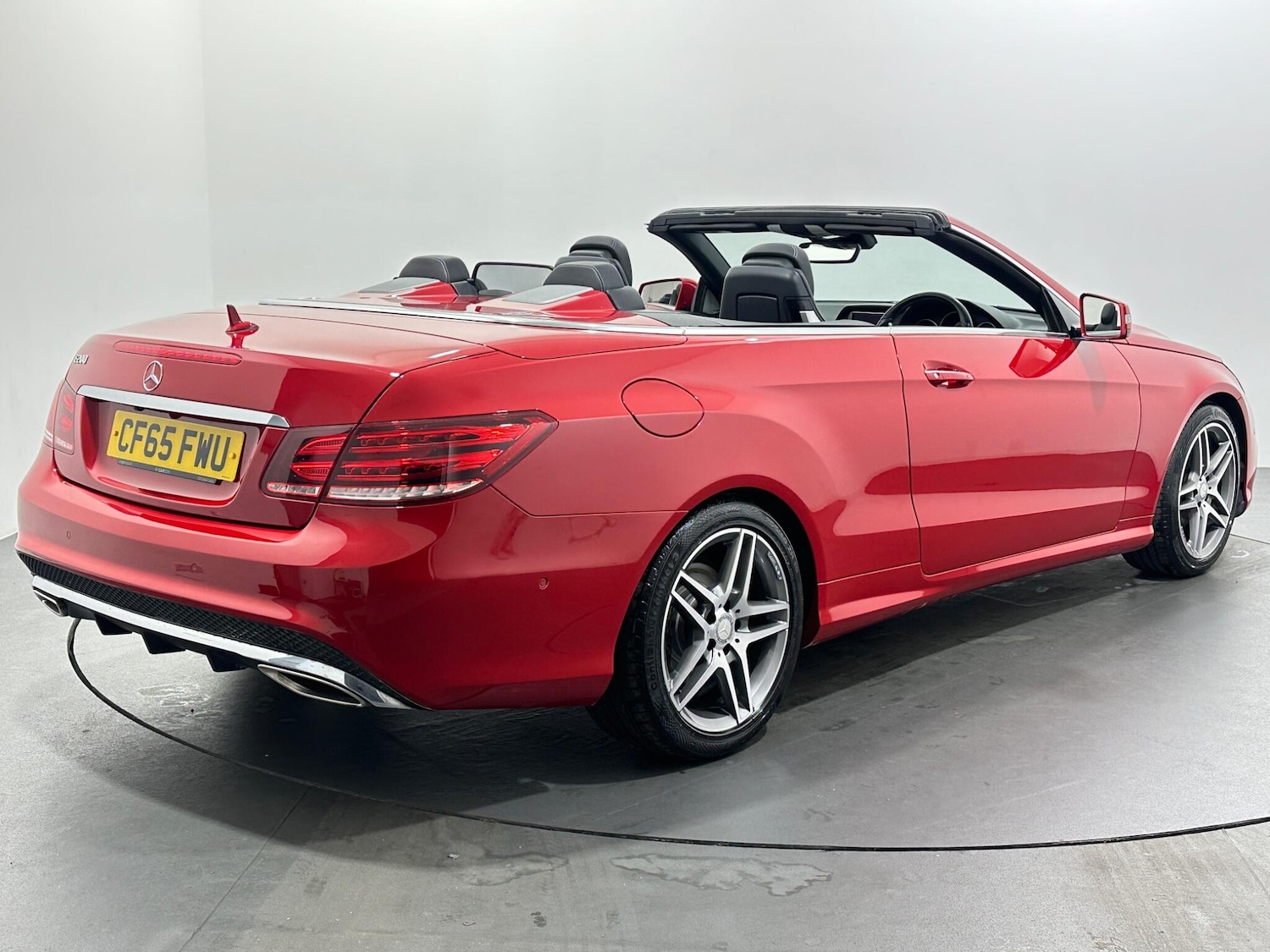 Used Mercedes-Benz E Class 2016 for sale - 76878965: Photo 8