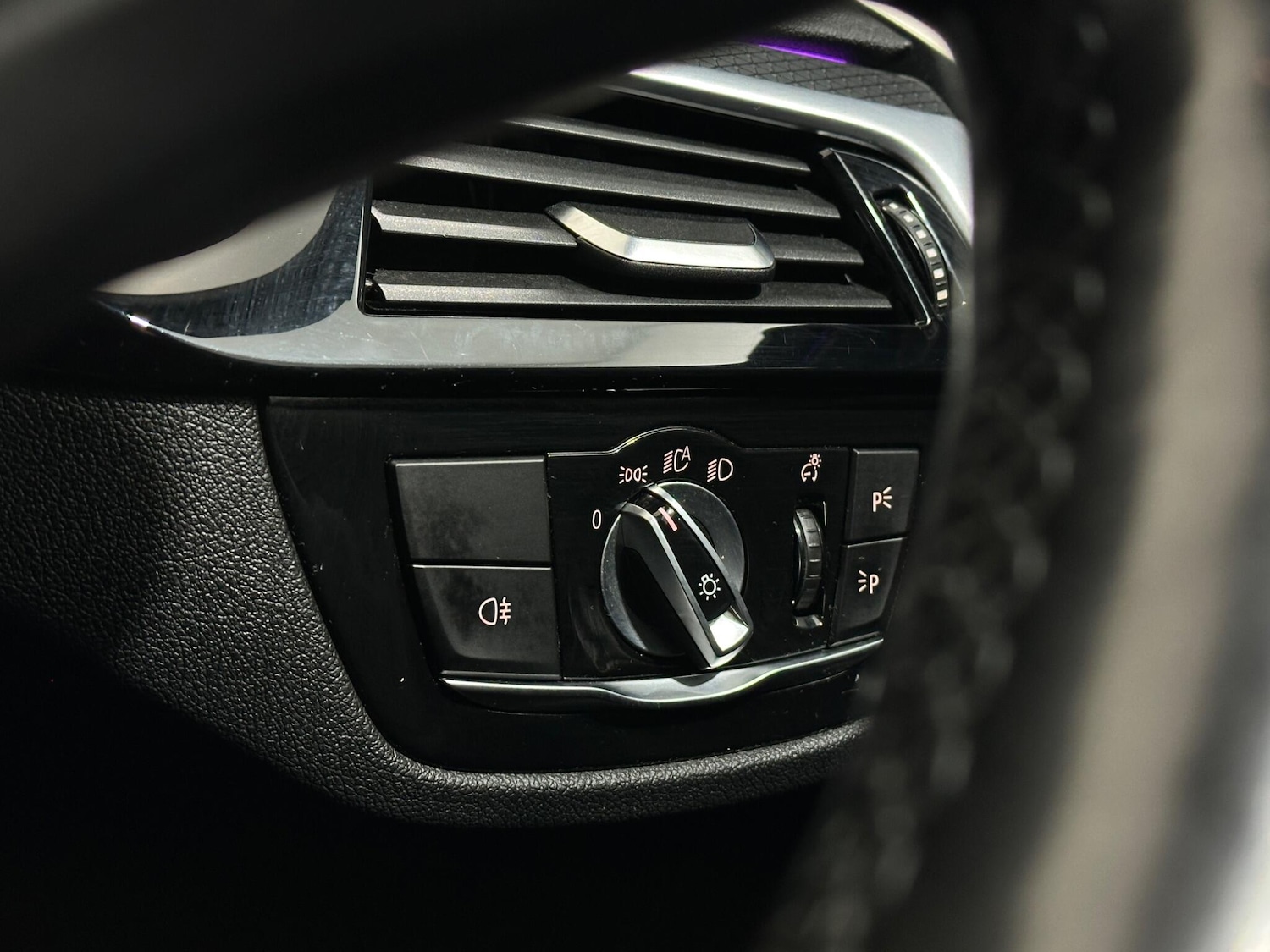 Used BMW 5 Series 2021 for sale - 76878950: Photo 17