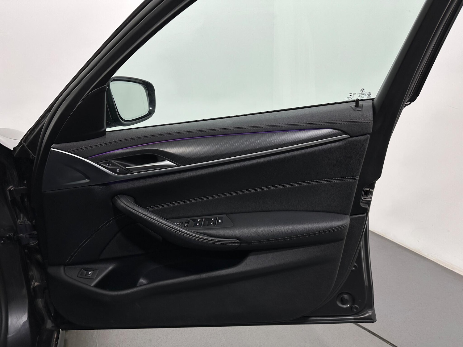 Used BMW 5 Series 2021 for sale - 76878950: Photo 33