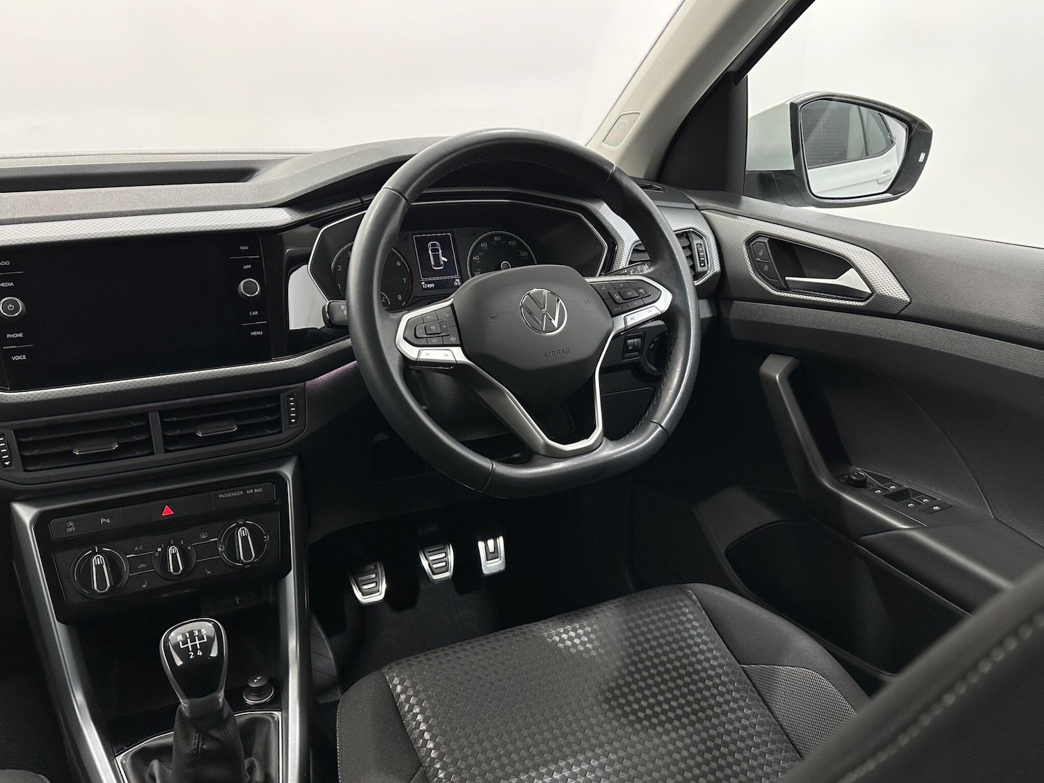 Used Volkswagen T-Cross 2021 for sale - 77057228: Photo 11