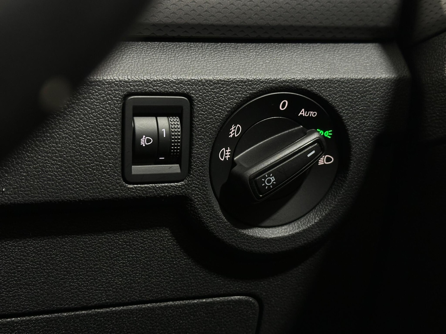 Used Volkswagen T-Cross 2021 for sale - 77057228: Photo 16