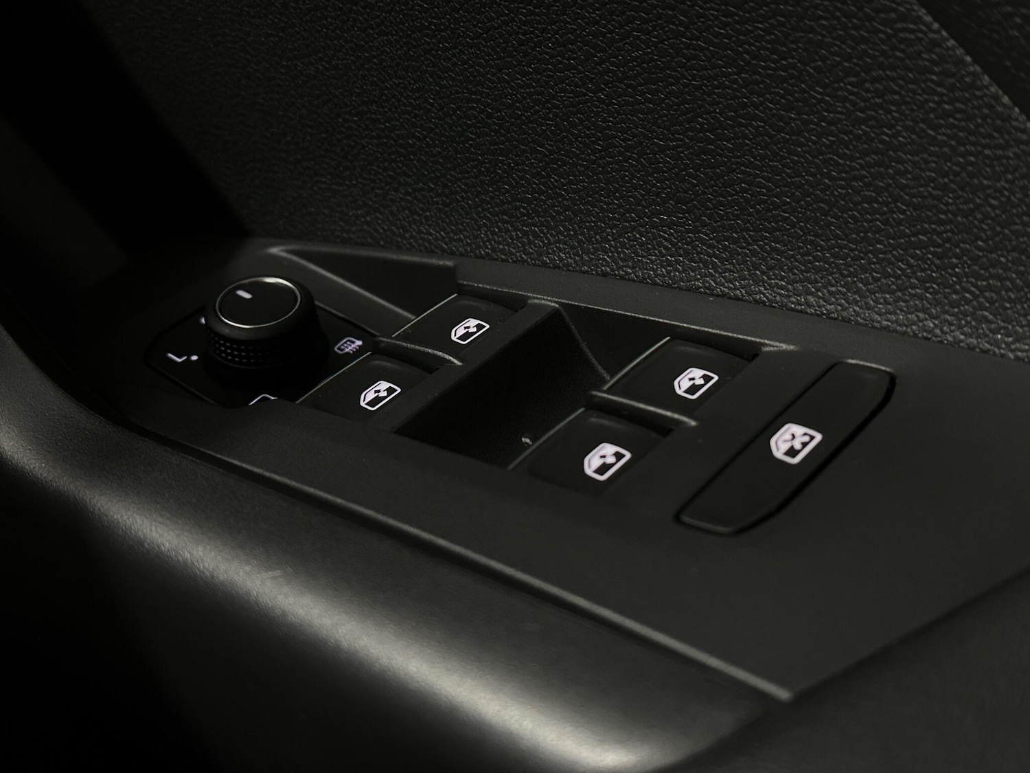 Used Volkswagen T-Cross 2021 for sale - 77057228: Photo 17