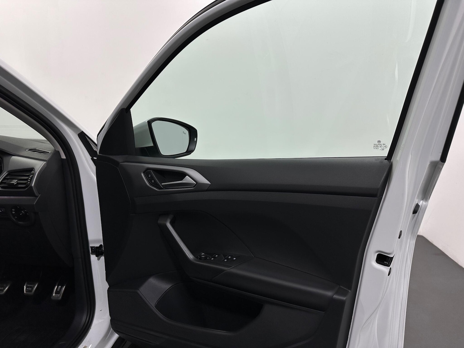 Used Volkswagen T-Cross 2021 for sale - 77057228: Photo 32