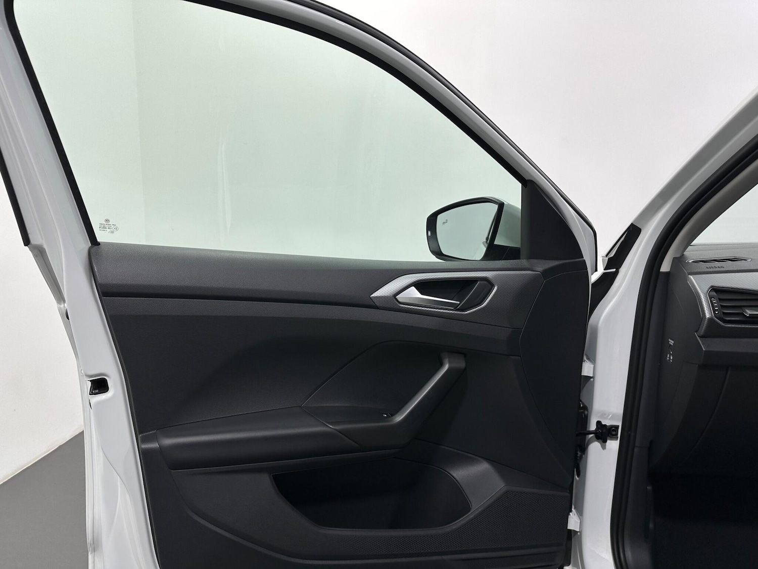 Used Volkswagen T-Cross 2021 for sale - 77057228: Photo 36