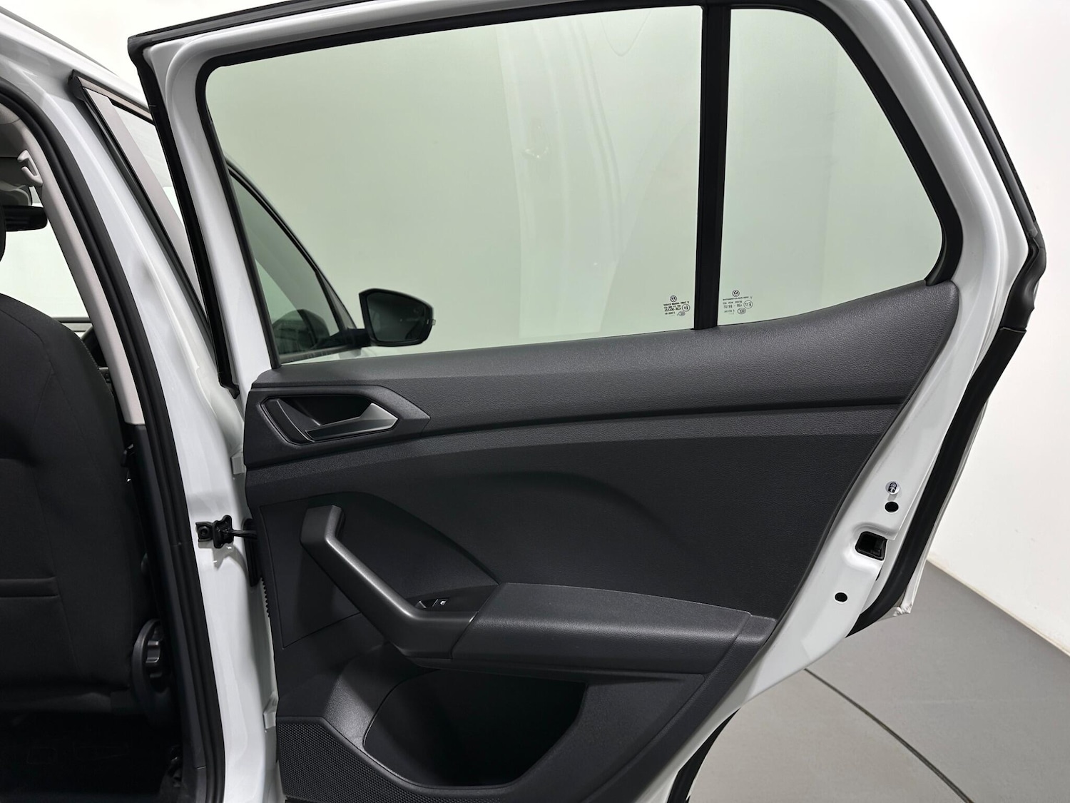 Used Volkswagen T-Cross 2021 for sale - 77057228: Photo 42