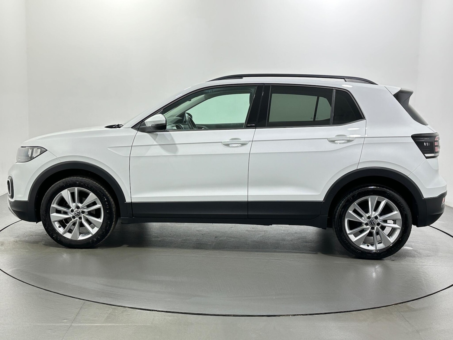 Used Volkswagen T-Cross 2021 for sale - 77057228: Photo 5