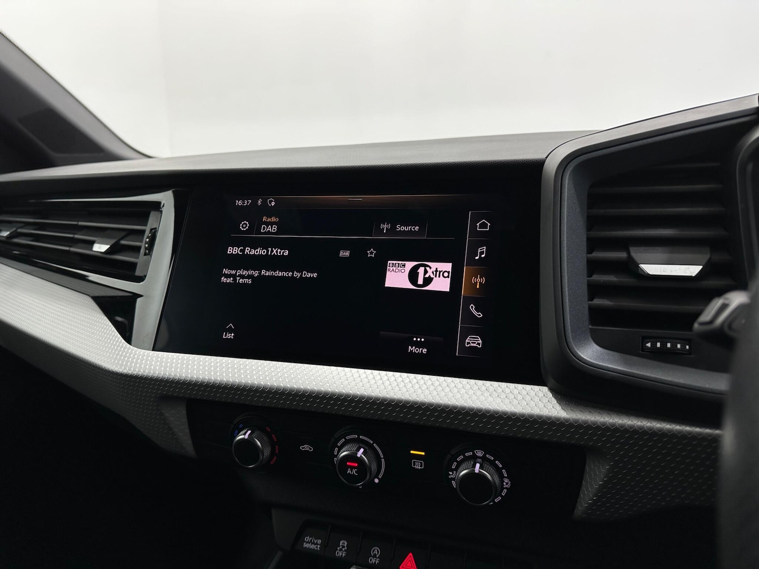 Used Audi A1 2020 for sale - 76878541: Photo 21