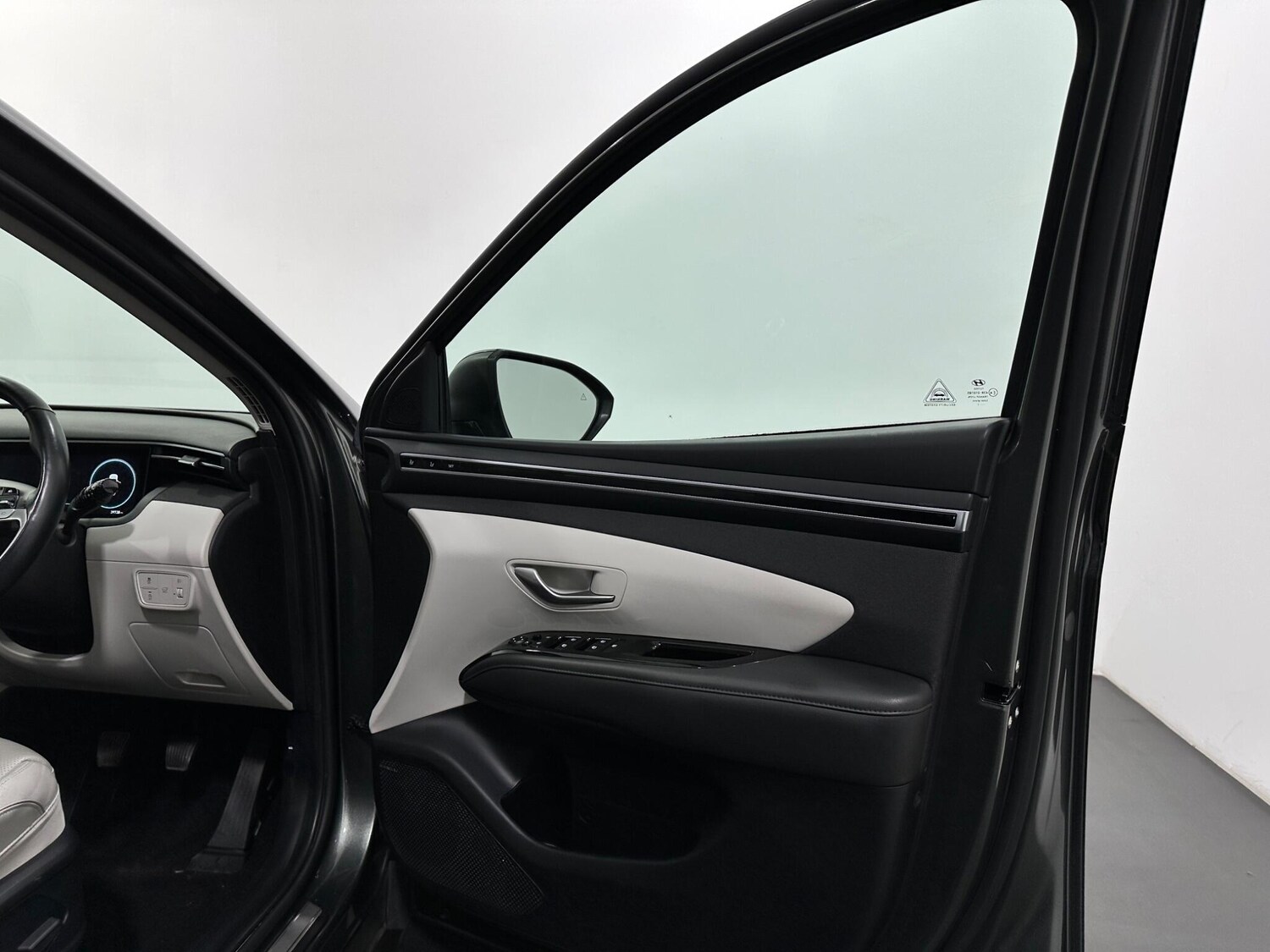 Used Hyundai TUCSON for sale - 77853169: Photo 35