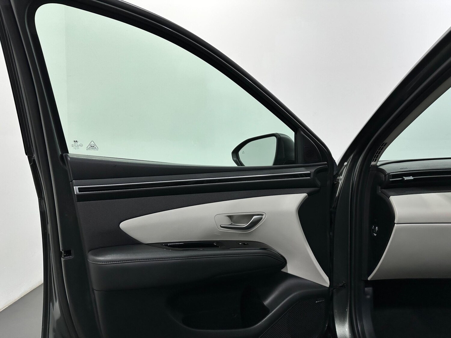 Used Hyundai TUCSON for sale - 77853169: Photo 39