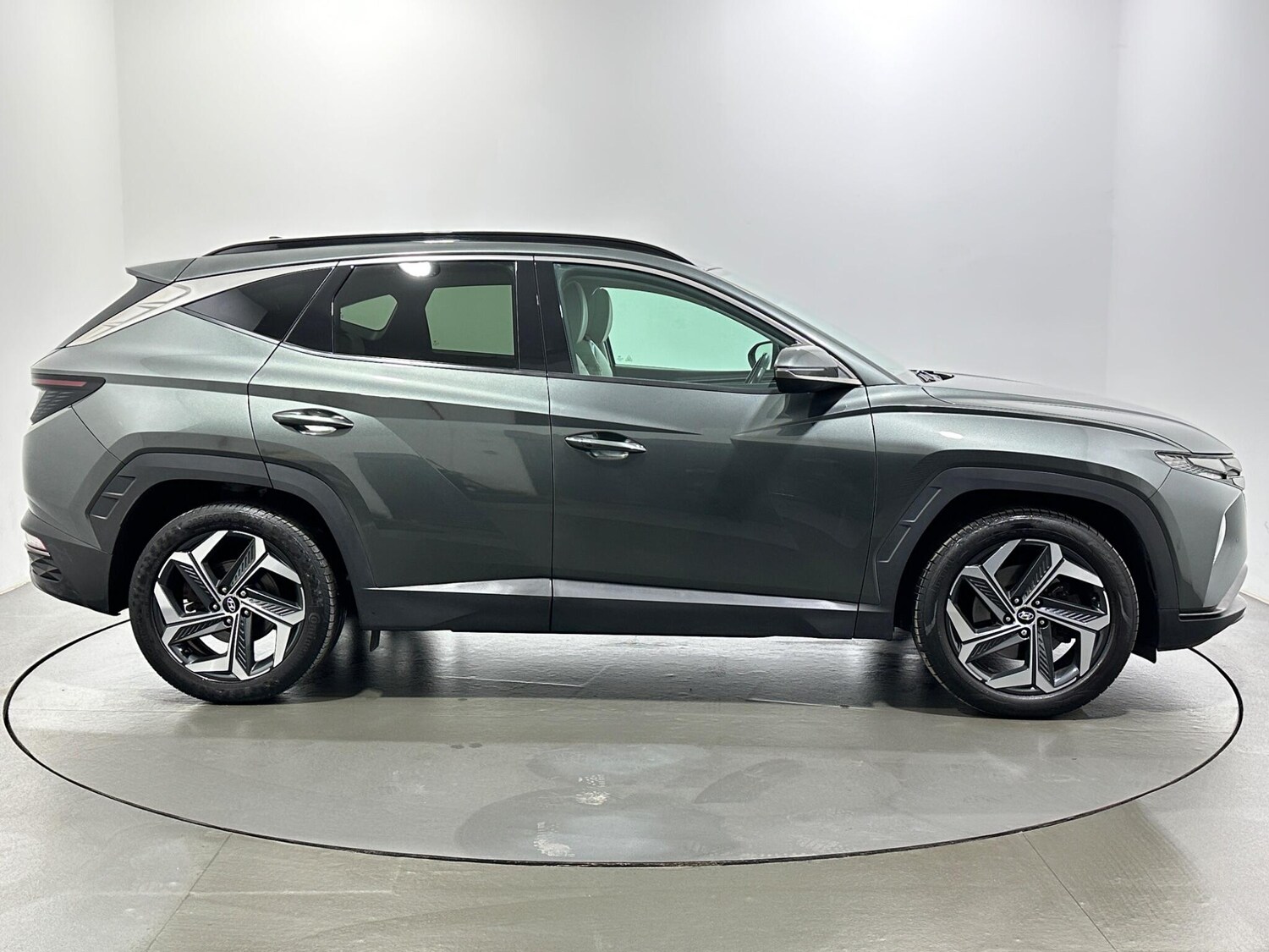 Used Hyundai TUCSON for sale - 77853169: Photo 9