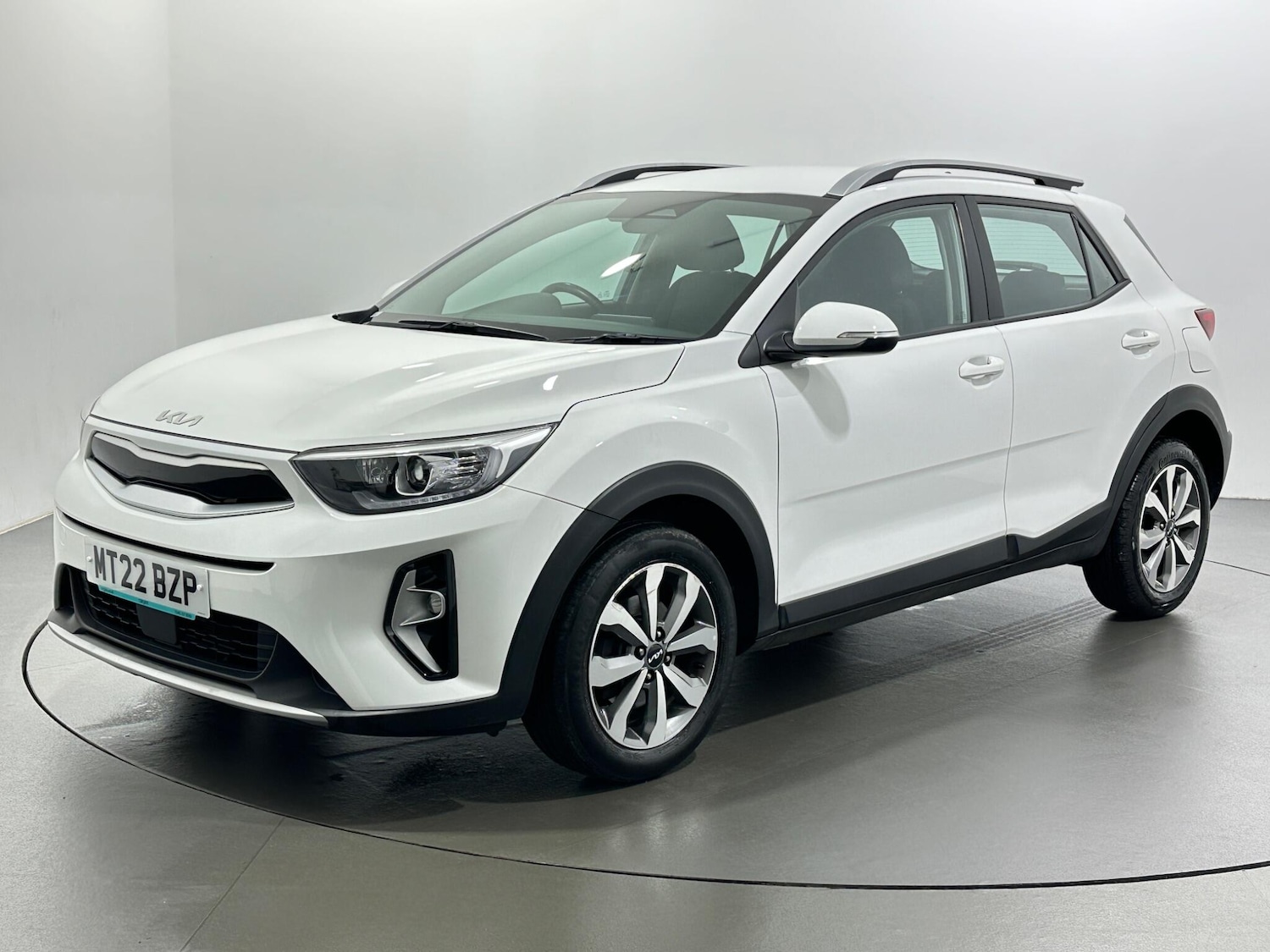 Used Kia Stonic 2022 for sale - 77144135: Photo 4