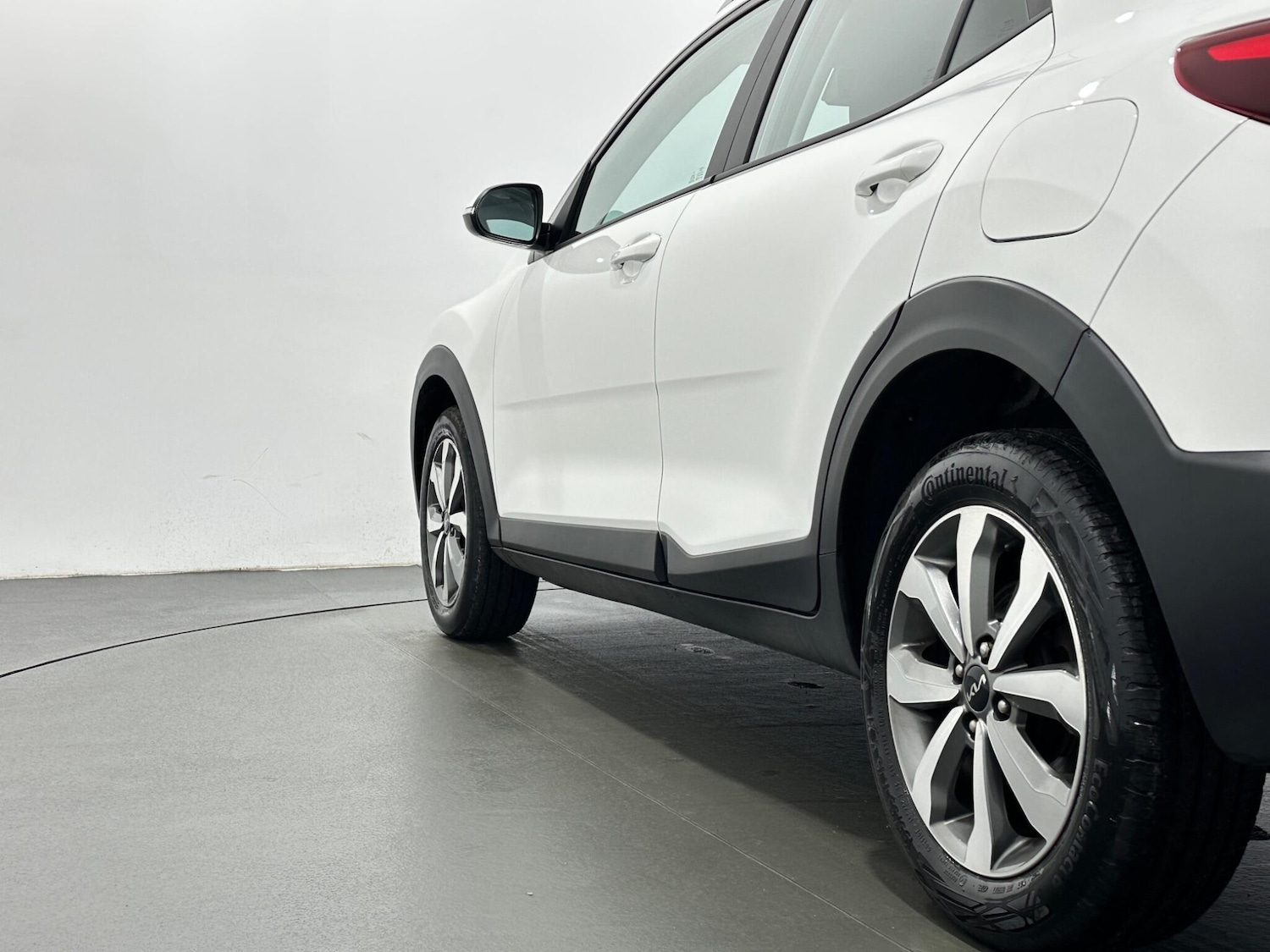 Used Kia Stonic 2022 for sale - 77144135: Photo 44