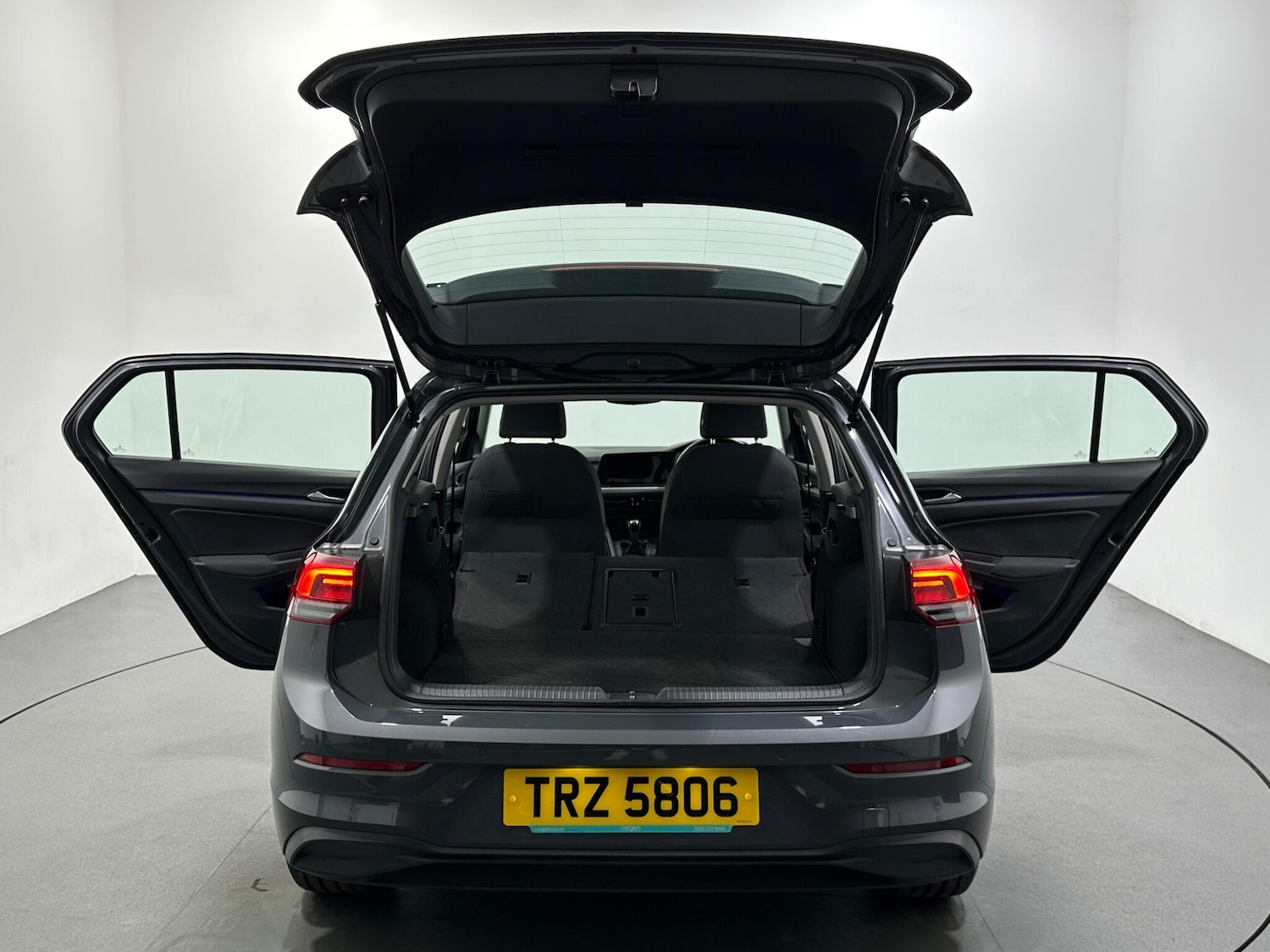 Used Volkswagen Golf 2022 for sale - 76878651: Photo 43