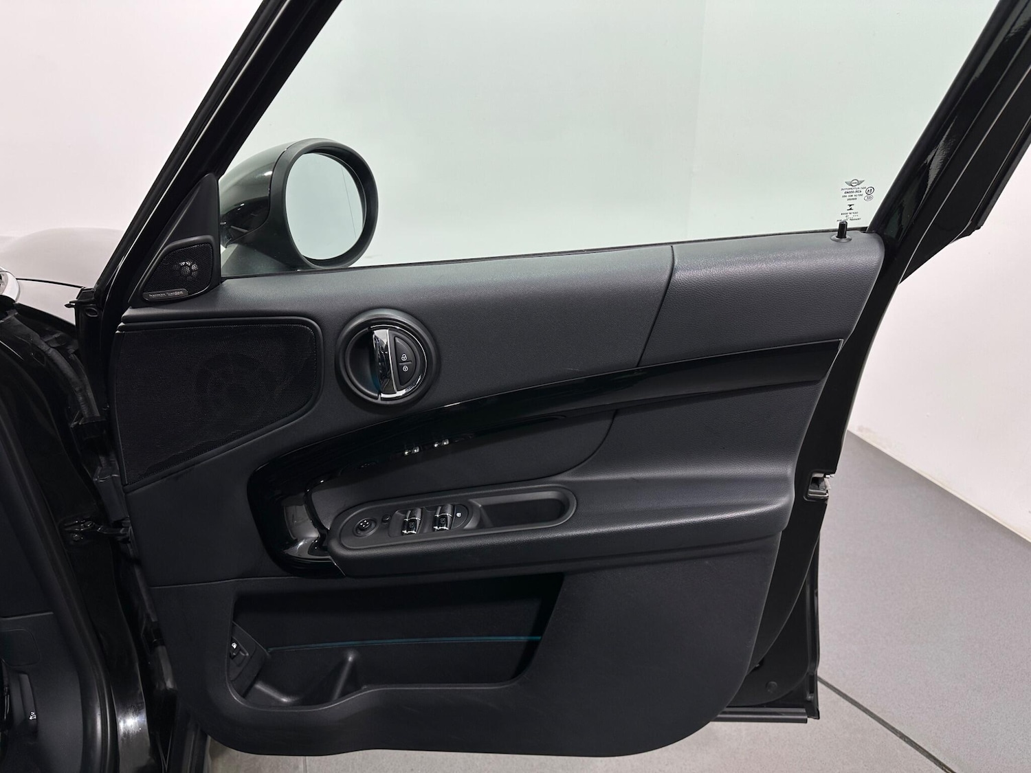 Used MINI Countryman 2018 for sale - 76878533: Photo 33