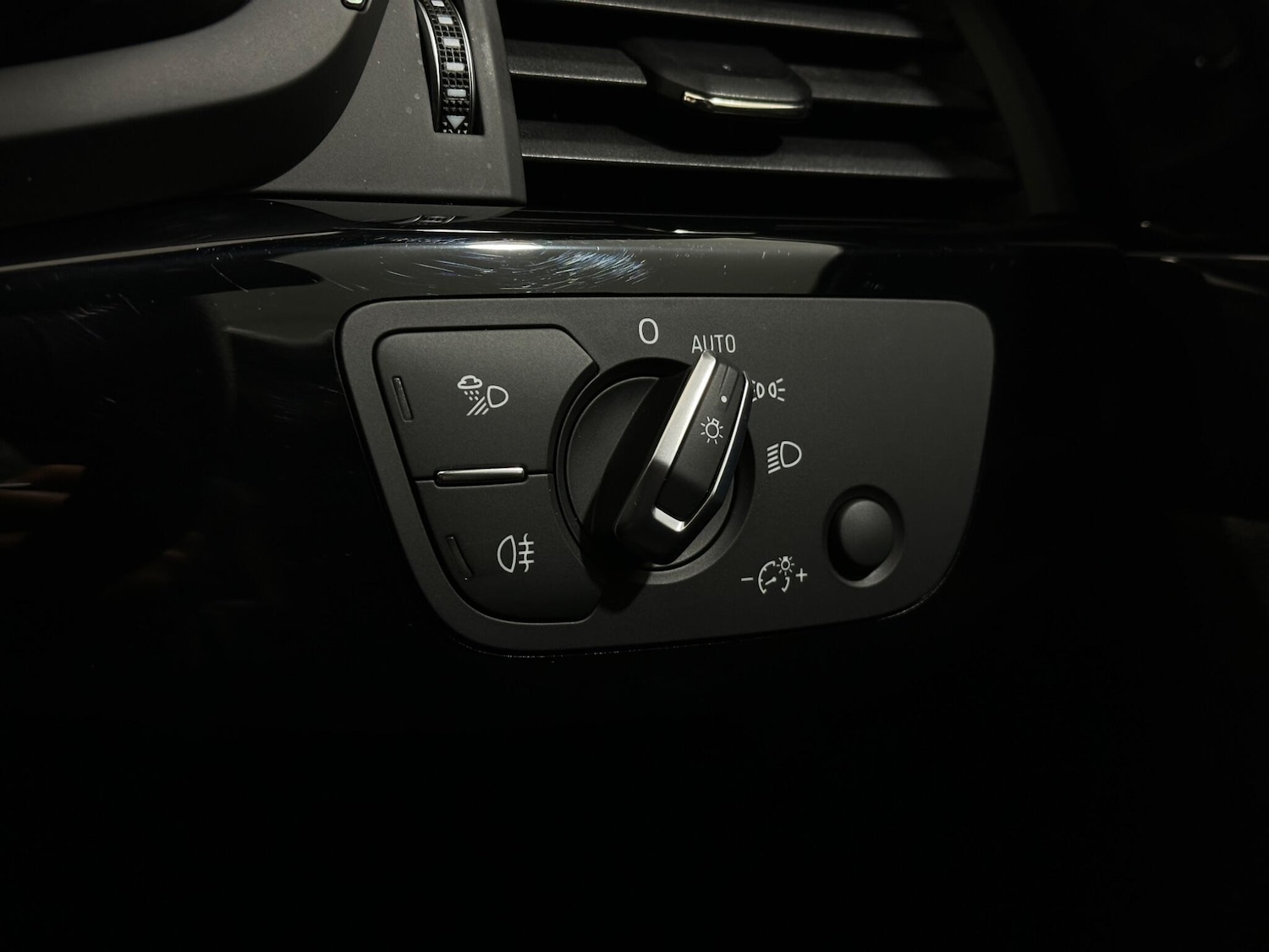 Used Audi A4 2021 for sale - 76990636: Photo 17