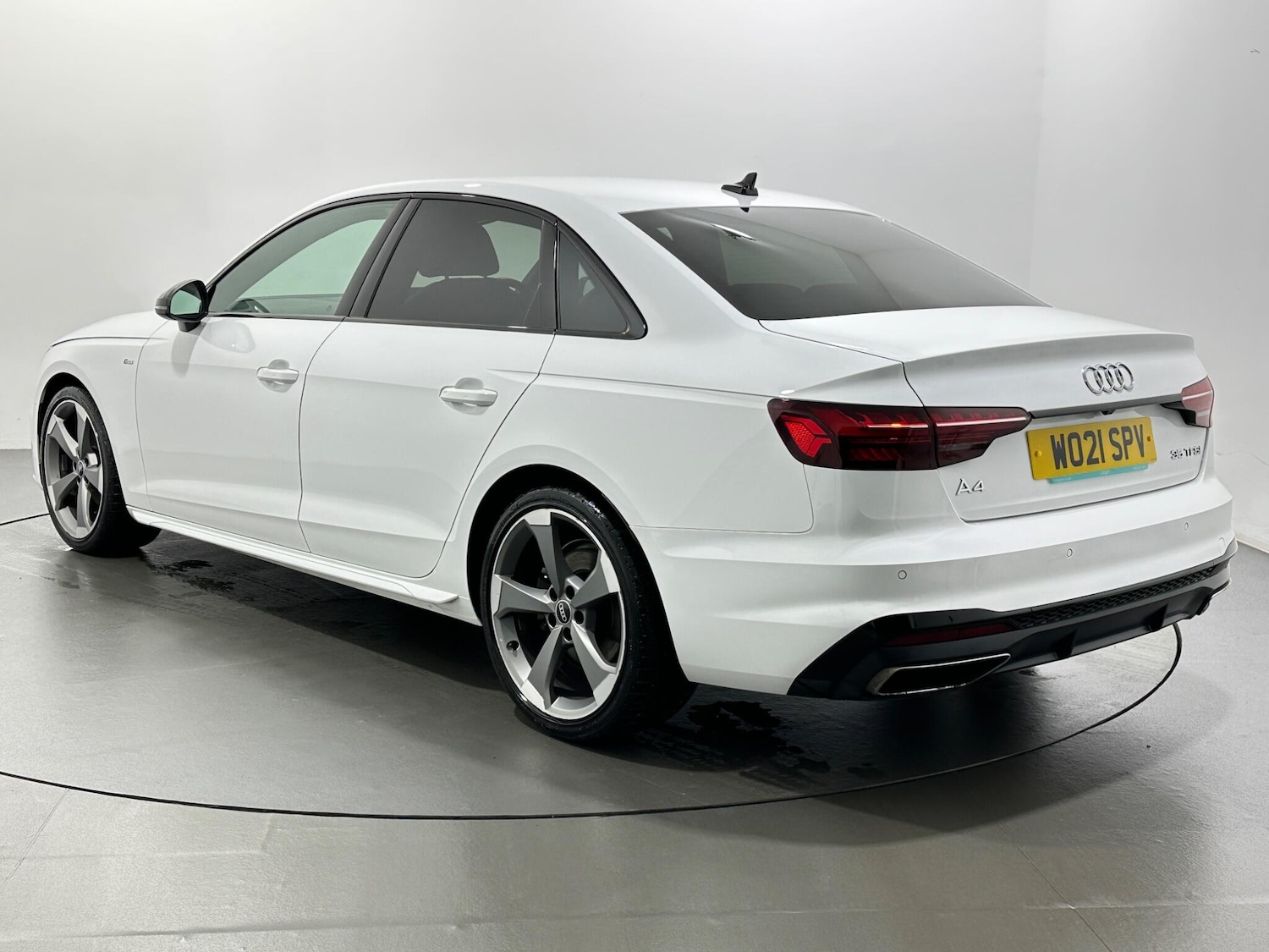 Used Audi A4 2021 for sale - 76990636: Photo 6