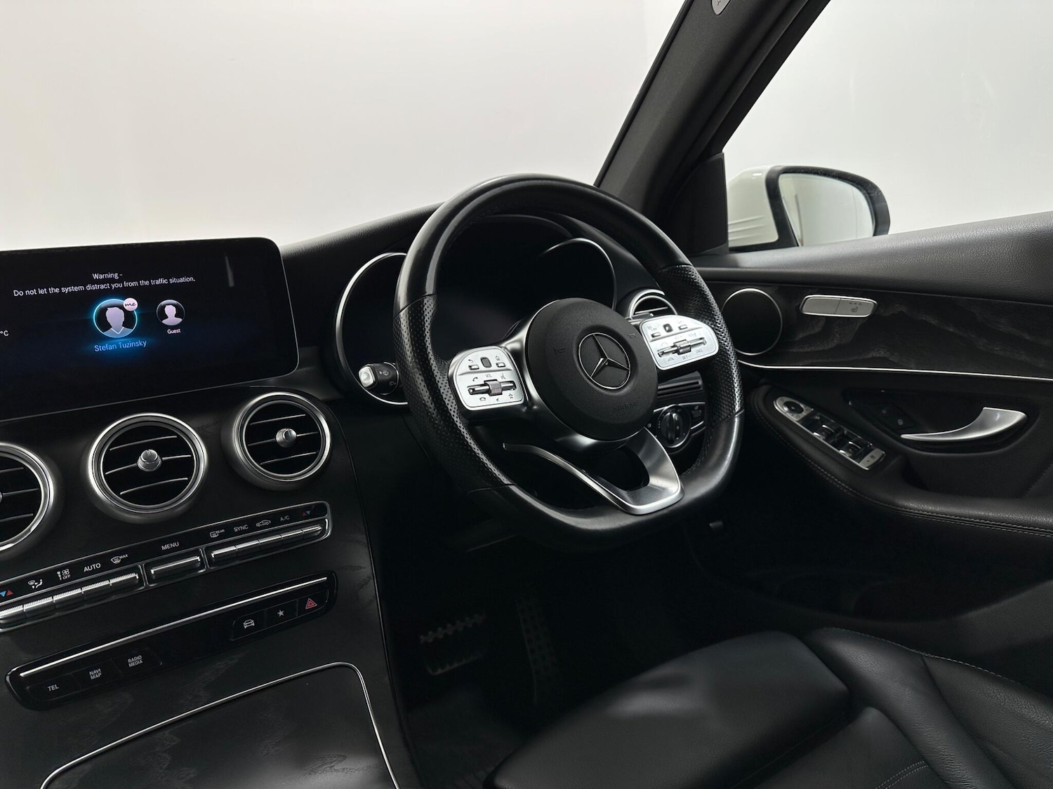 Used Mercedes-Benz GLC 2020 for sale - 76878582: Photo 11