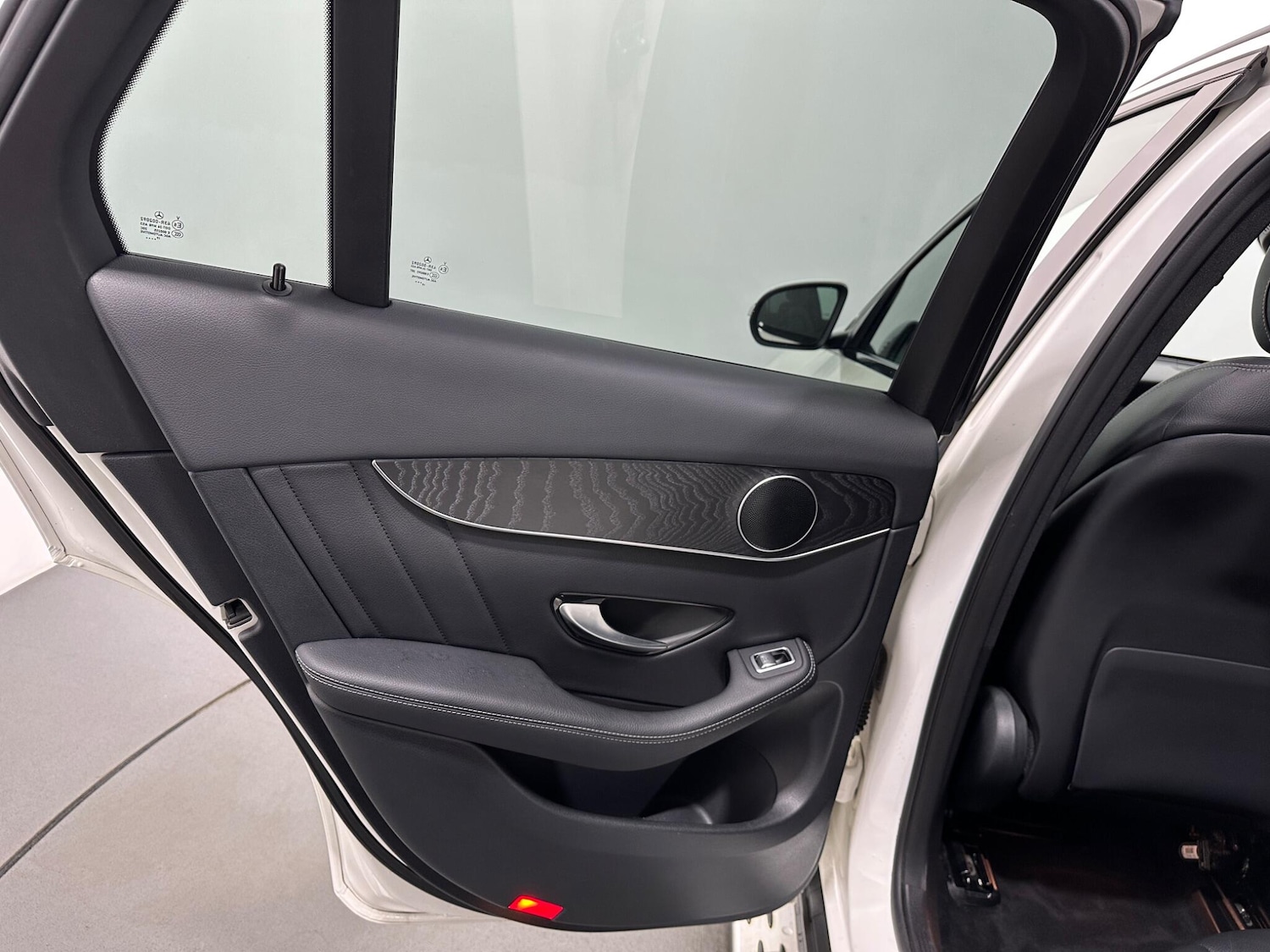 Used Mercedes-Benz GLC 2020 for sale - 76878582: Photo 38