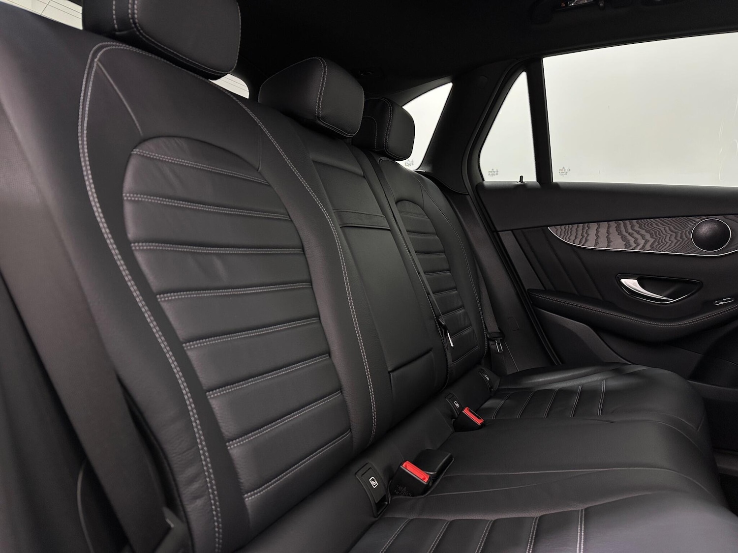 Used Mercedes-Benz GLC 2020 for sale - 76878582: Photo 40