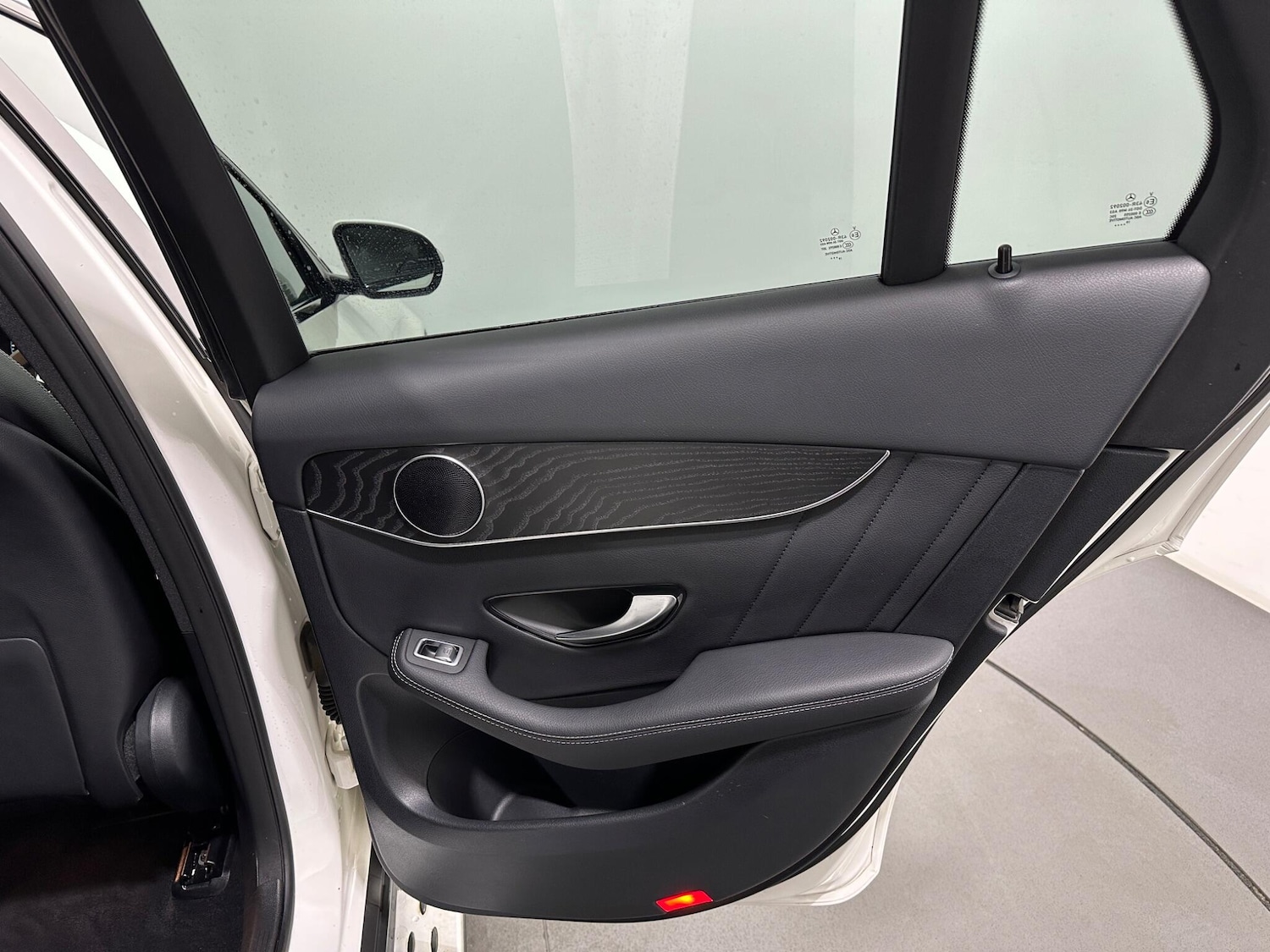 Used Mercedes-Benz GLC 2020 for sale - 76878582: Photo 41