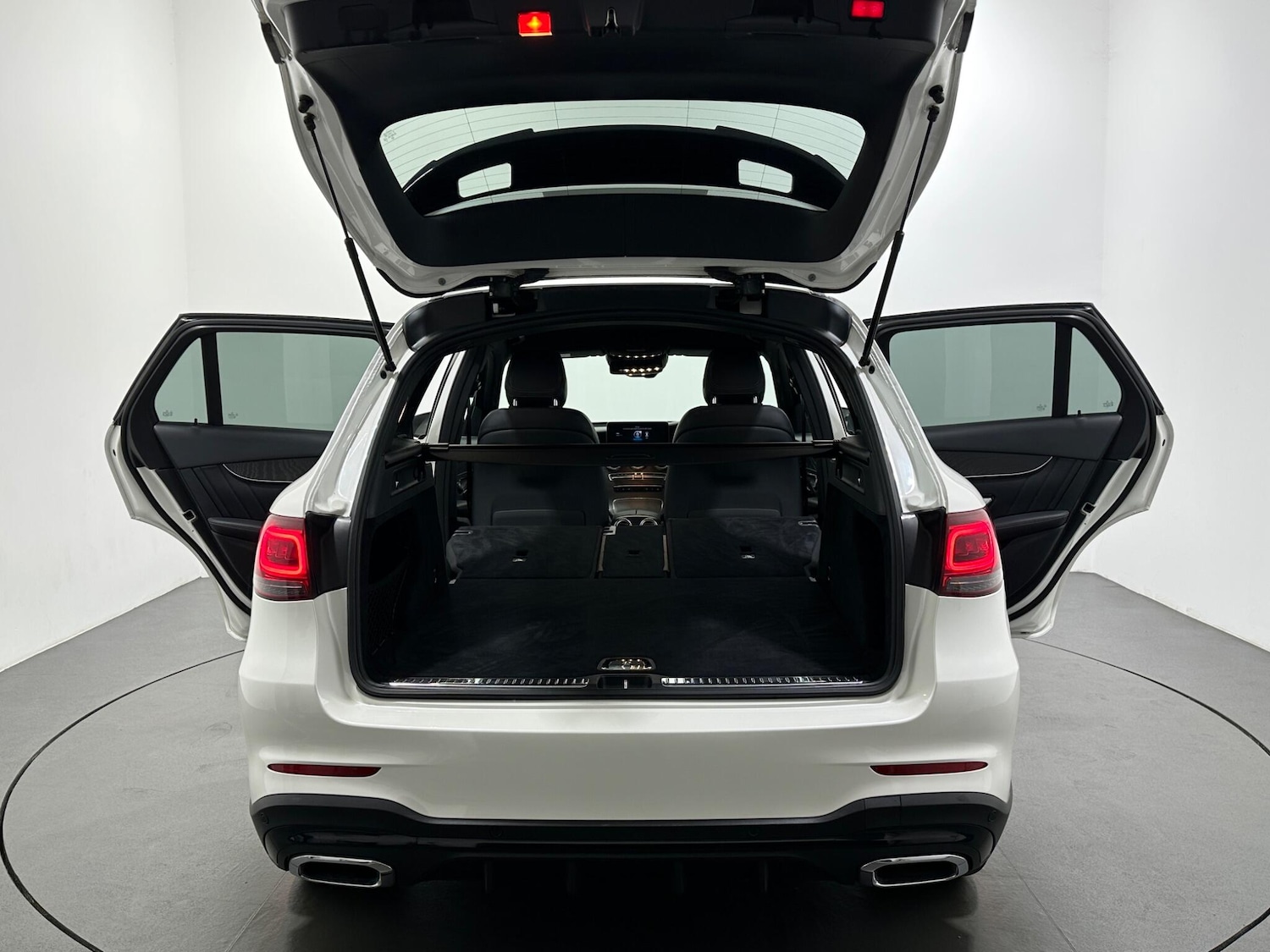 Used Mercedes-Benz GLC 2020 for sale - 76878582: Photo 42