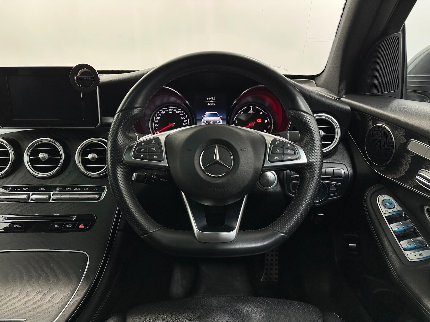 Used Mercedes-Benz GLC for sale - 77238397: Photo 12
