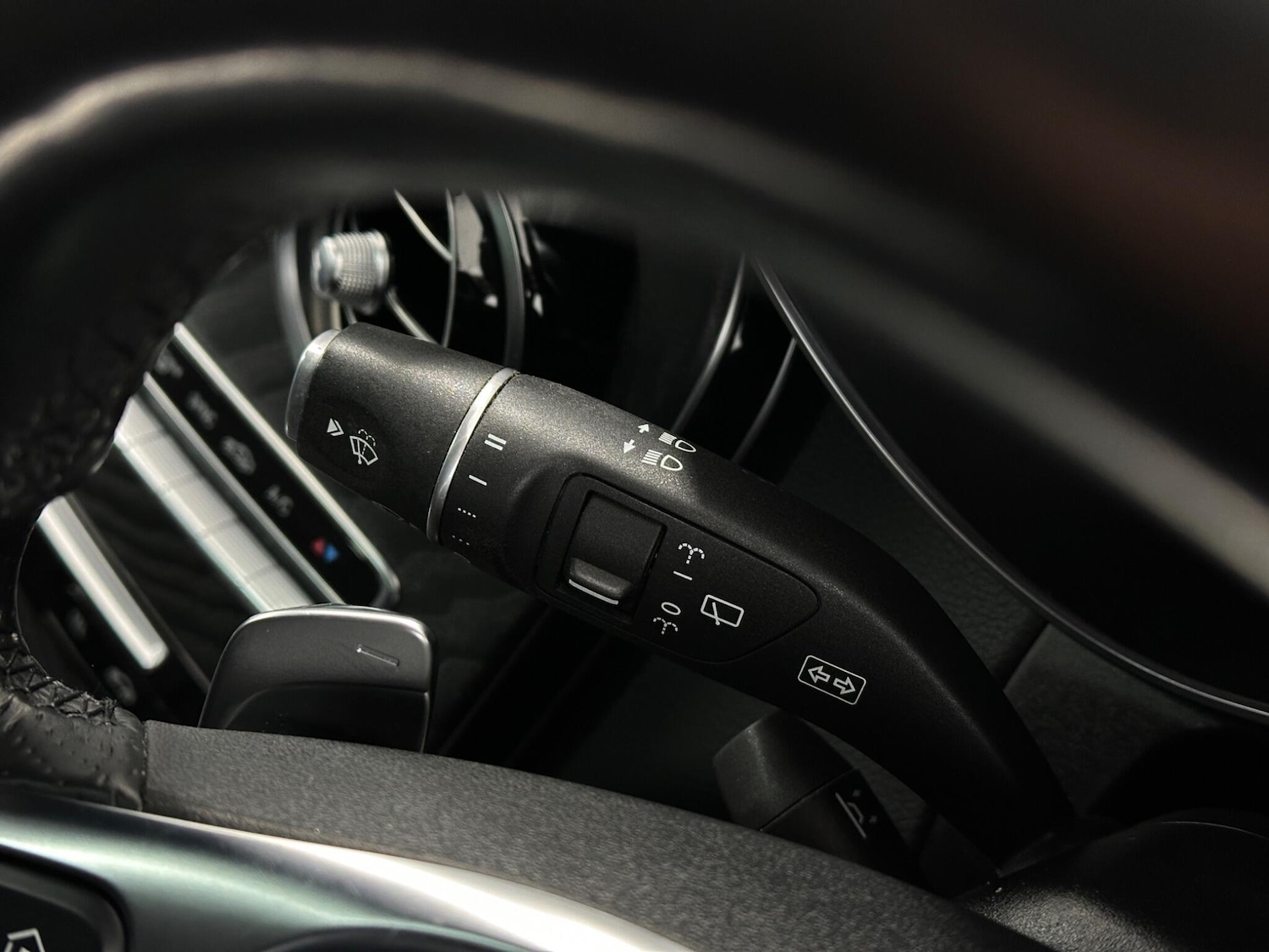 Used Mercedes-Benz GLC for sale - 77238397: Photo 13