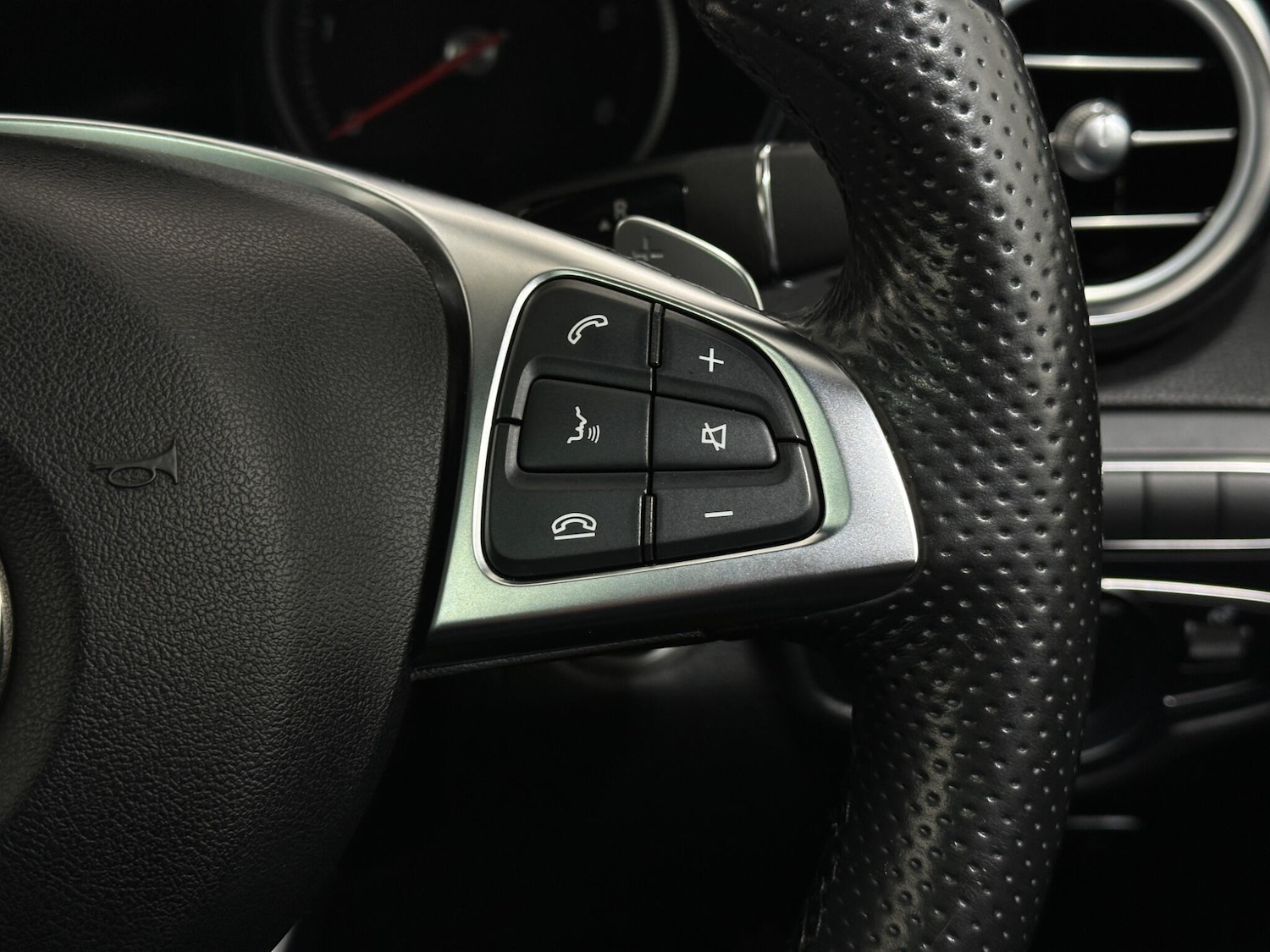 Used Mercedes-Benz GLC for sale - 77238397: Photo 15