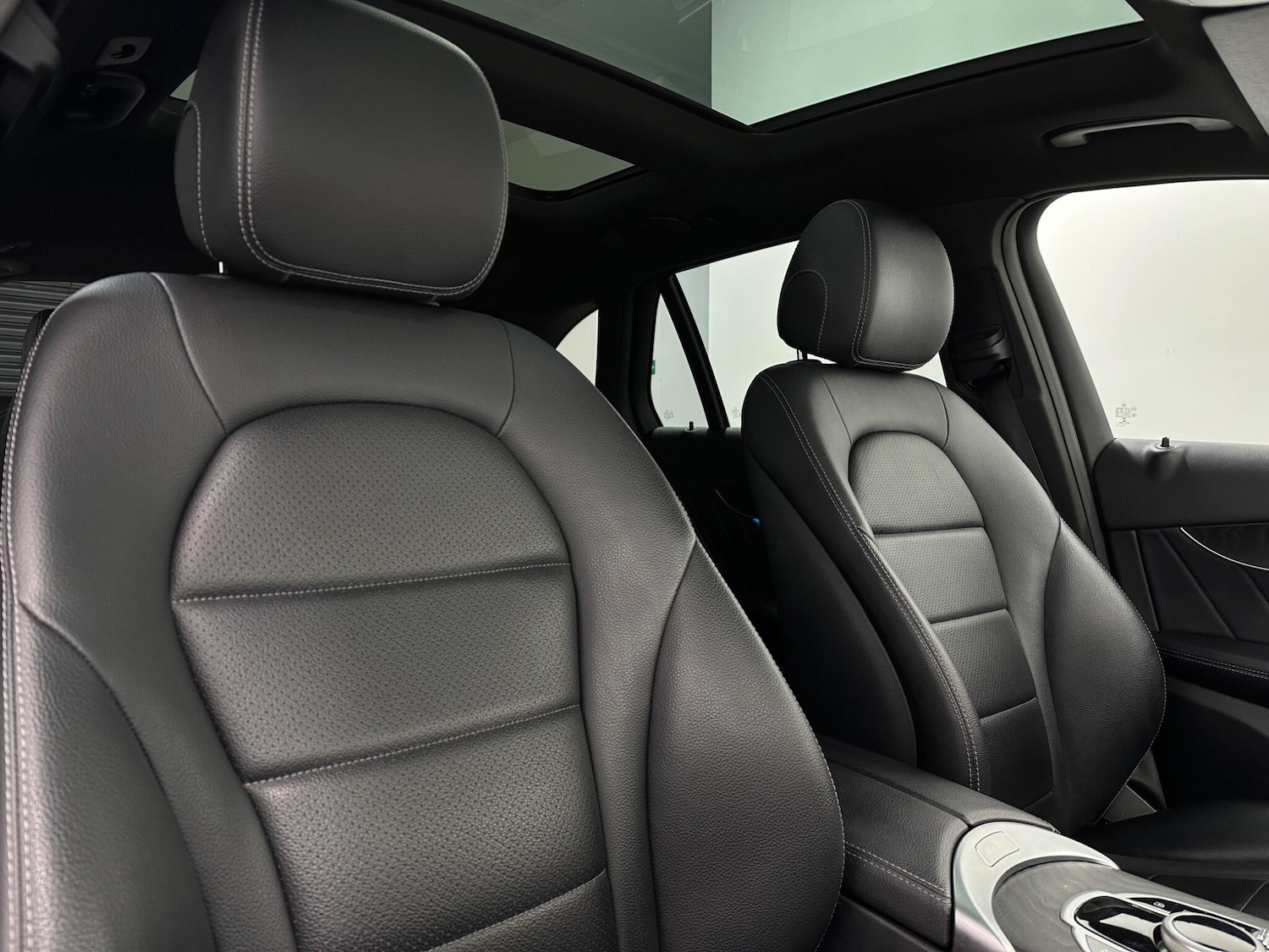 Used Mercedes-Benz GLC for sale - 77238397: Photo 33