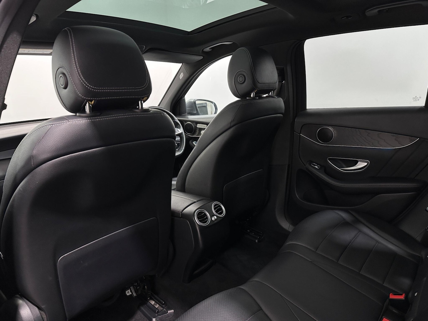 Used Mercedes-Benz GLC for sale - 77238397: Photo 38