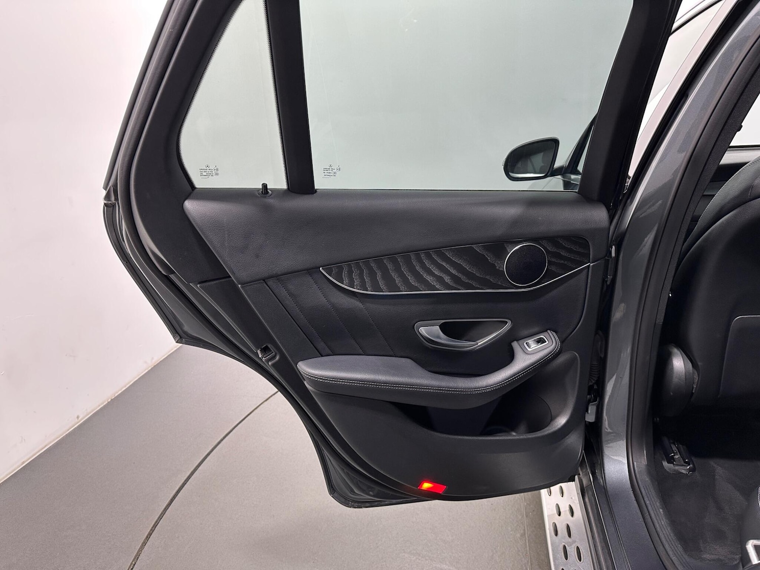 Used Mercedes-Benz GLC for sale - 77238397: Photo 40