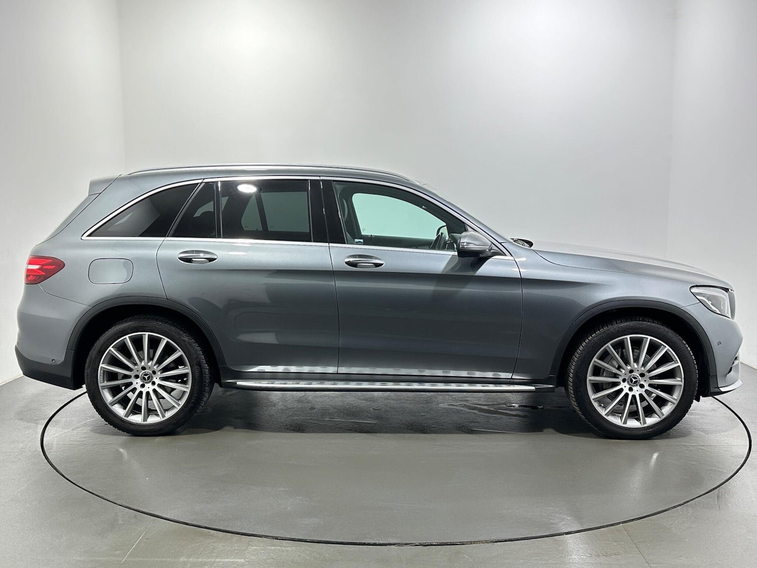 Used Mercedes-Benz GLC for sale - 77238397: Photo 9