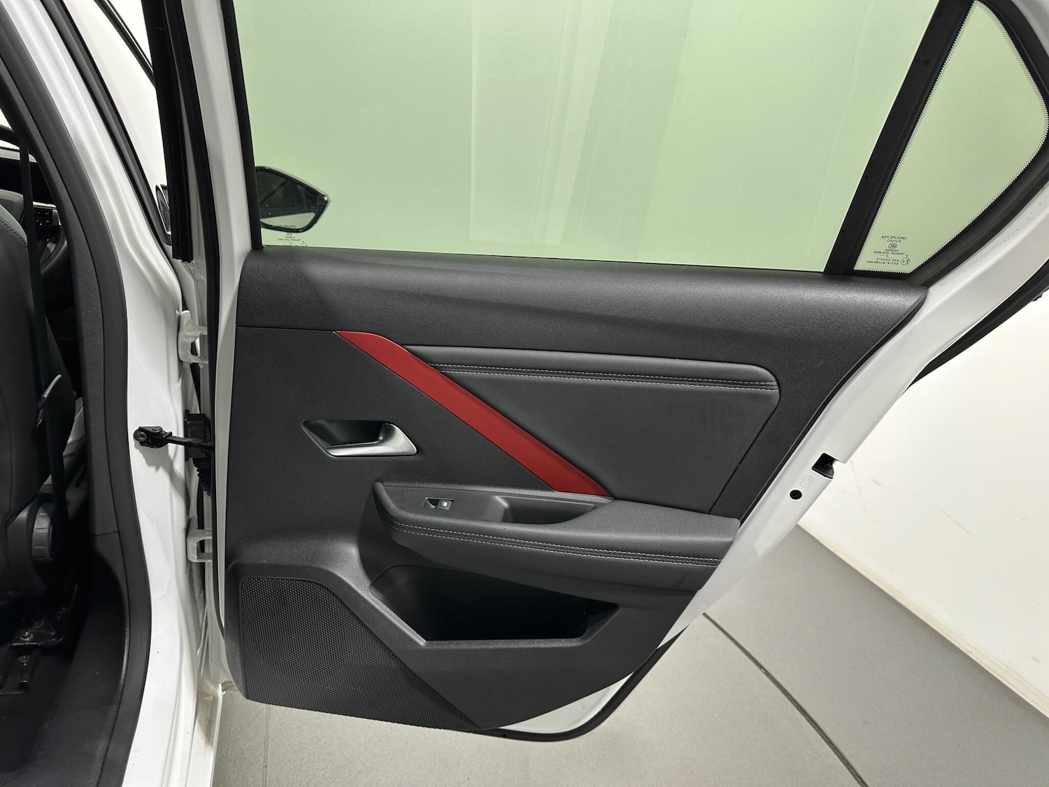 Used Vauxhall Astra 2022 for sale - 77162861: Photo 41