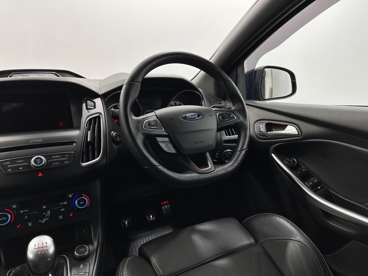 Used Ford Focus 2018 for sale - 76898251: Photo 11