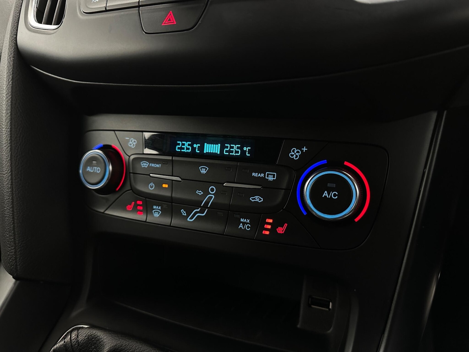 Used Ford Focus 2018 for sale - 76898251: Photo 20