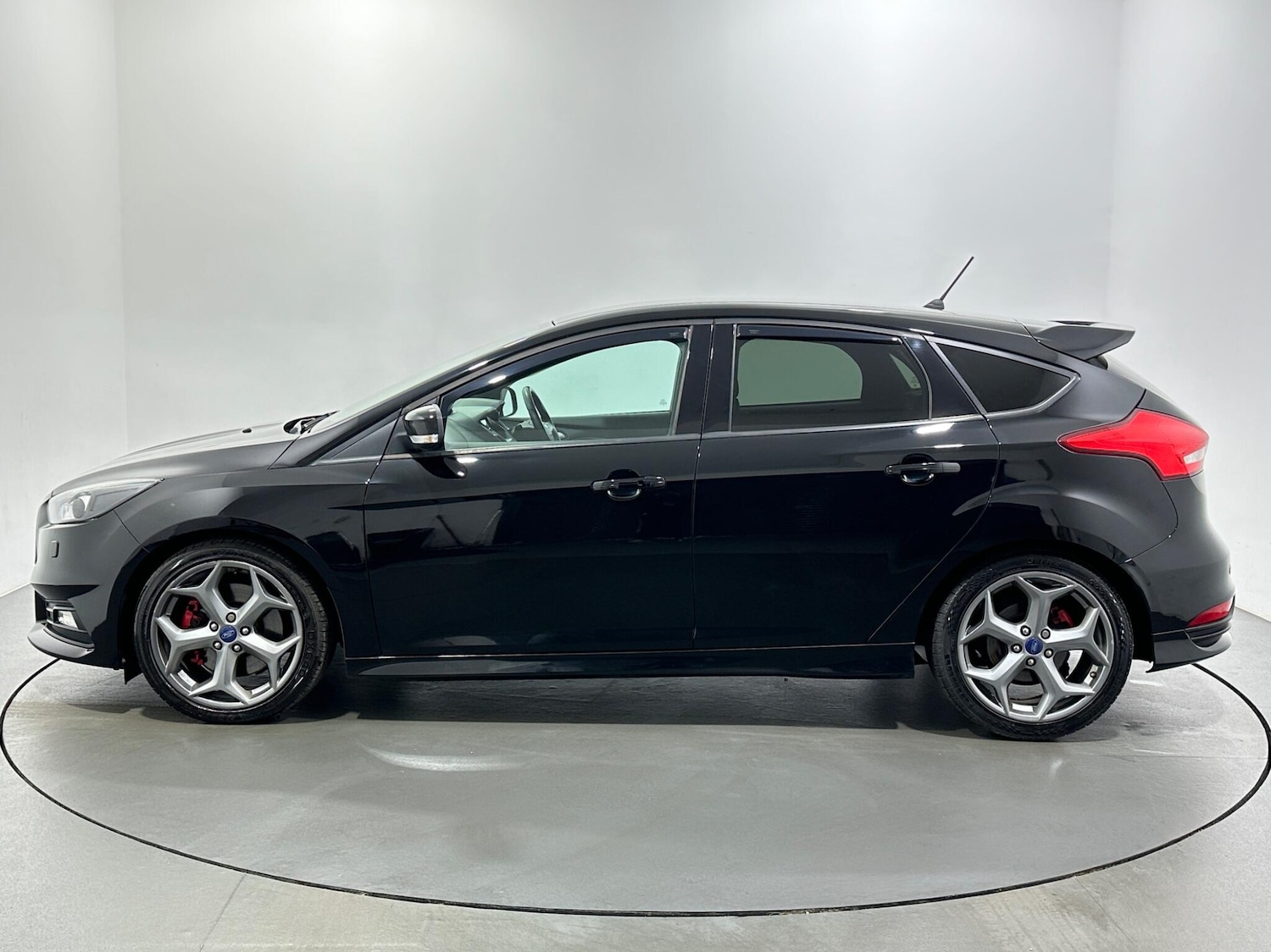 Used Ford Focus 2018 for sale - 76898251: Photo 5