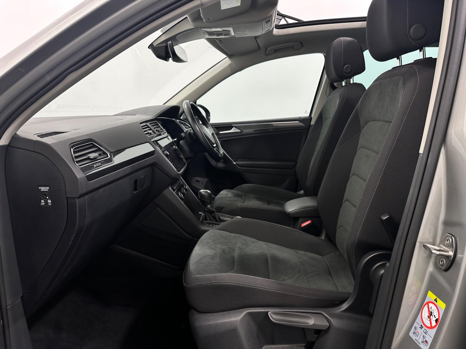 Used Volkswagen Tiguan for sale - 77682885: Photo 37