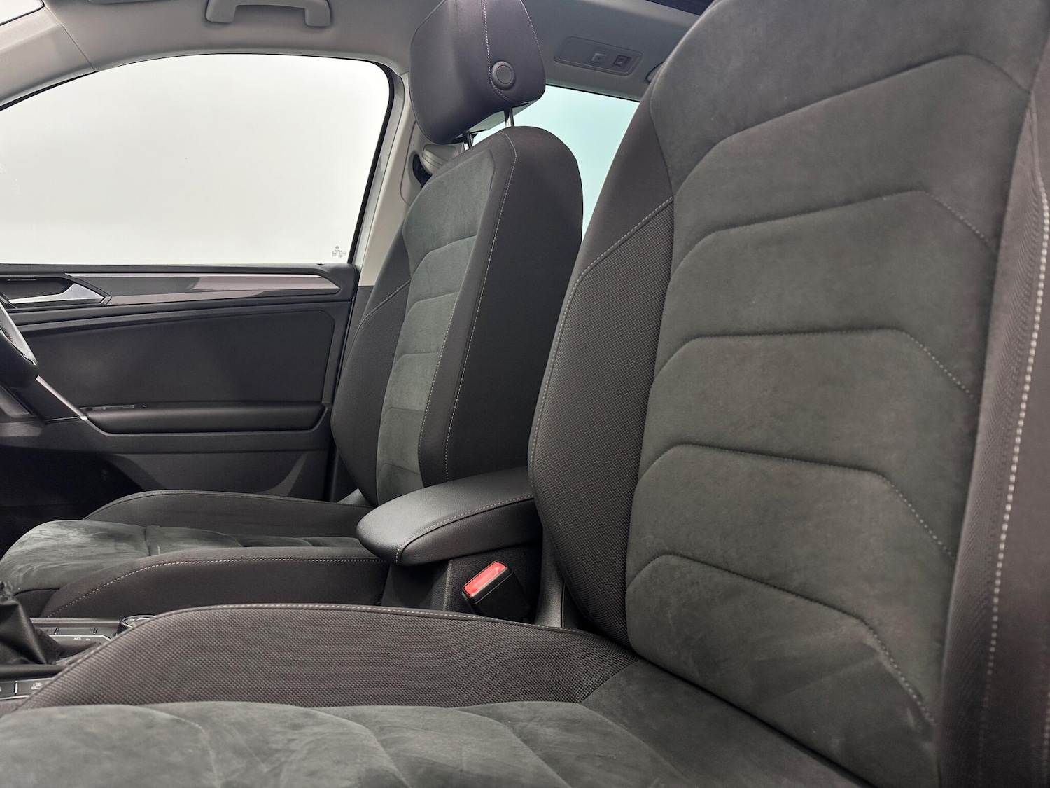 Used Volkswagen Tiguan for sale - 77682885: Photo 38