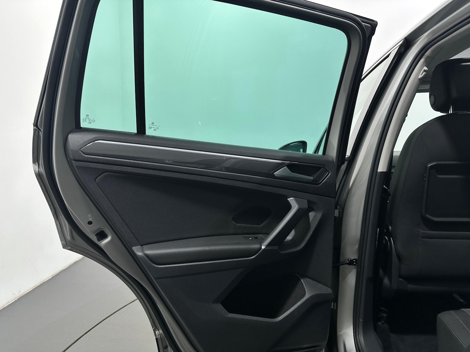 Used Volkswagen Tiguan for sale - 77682885: Photo 43